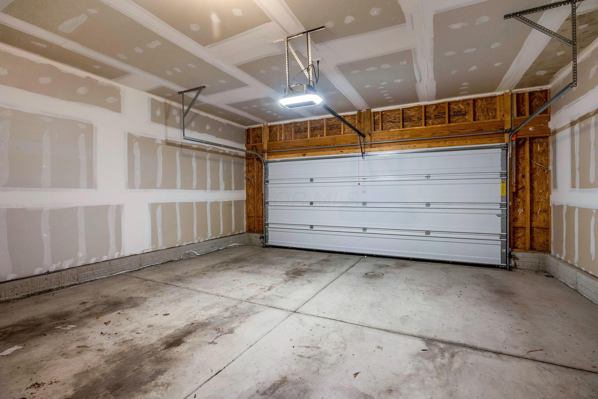 1168 Edgehill Road Property Photo 48