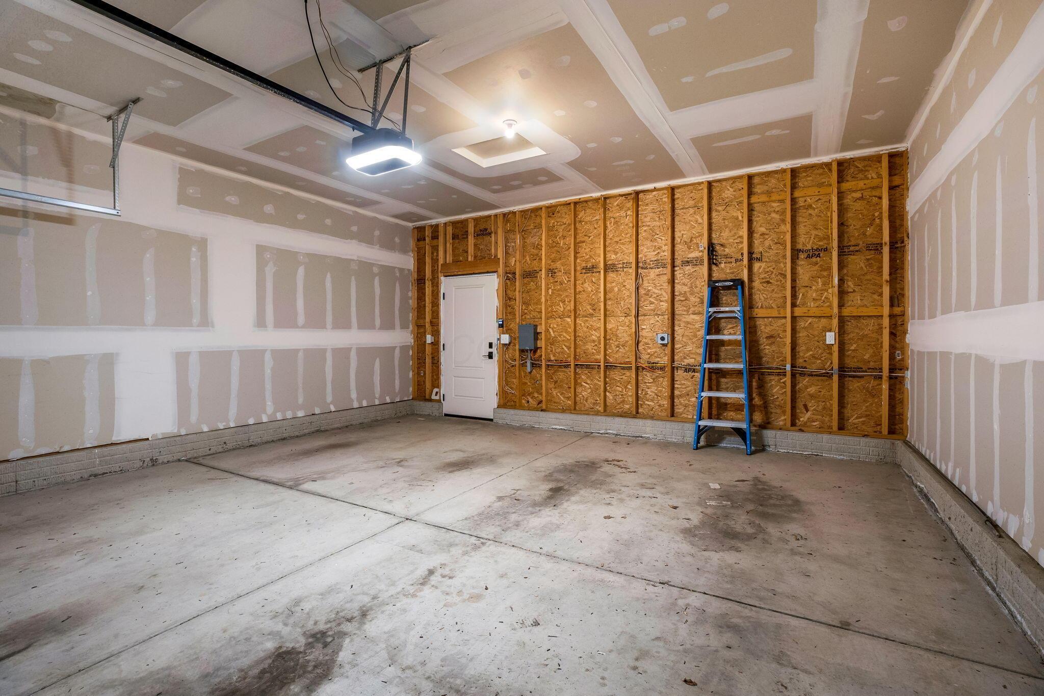1168 Edgehill Road Property Photo 49