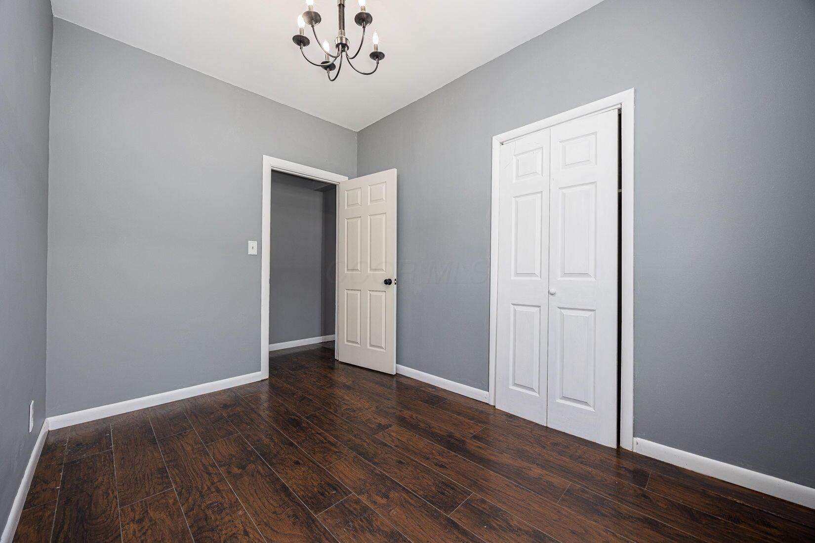 15588 Main Street Se Property Photo 33