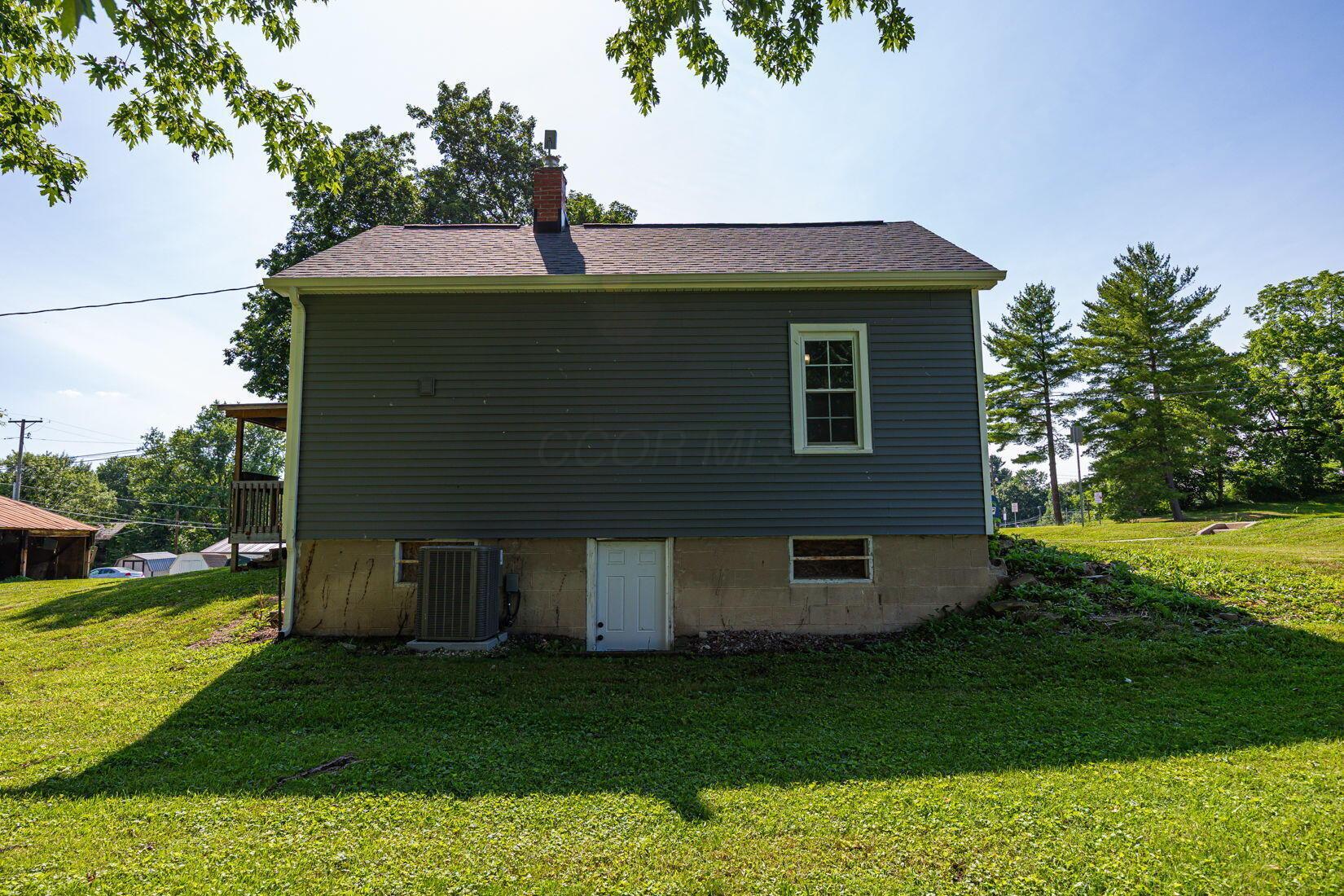 15588 Main Street Se Property Photo 44