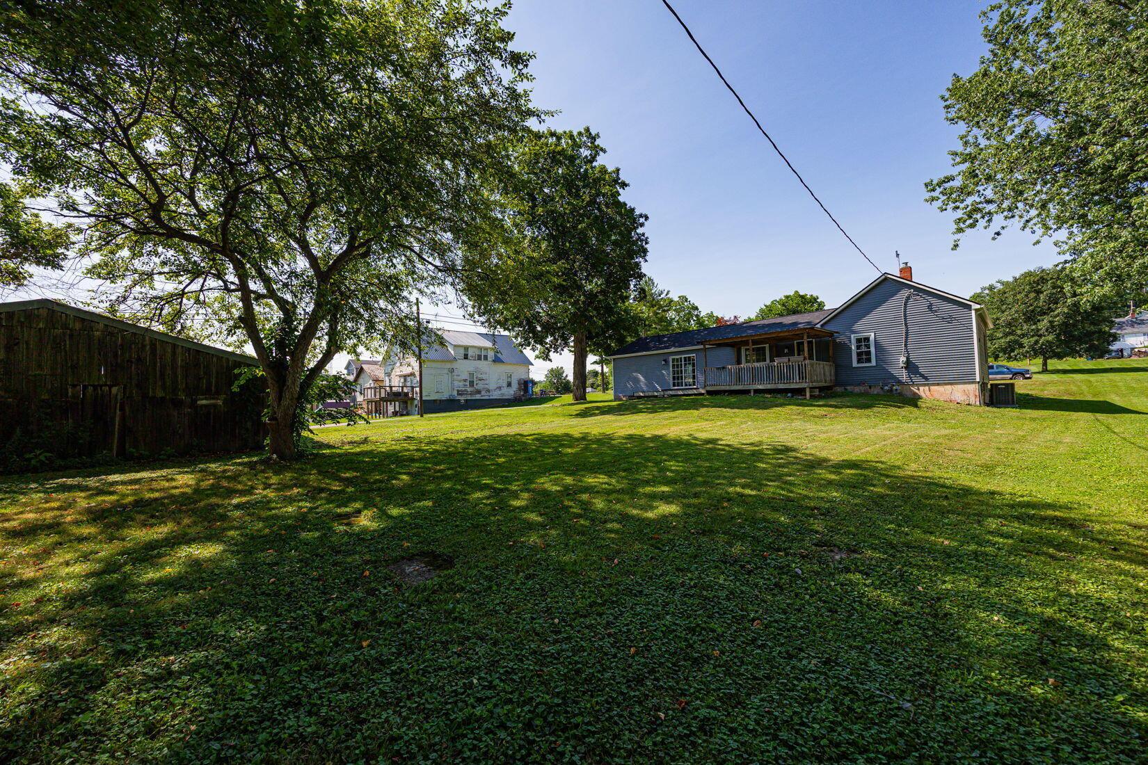 15588 Main Street Se Property Photo 47
