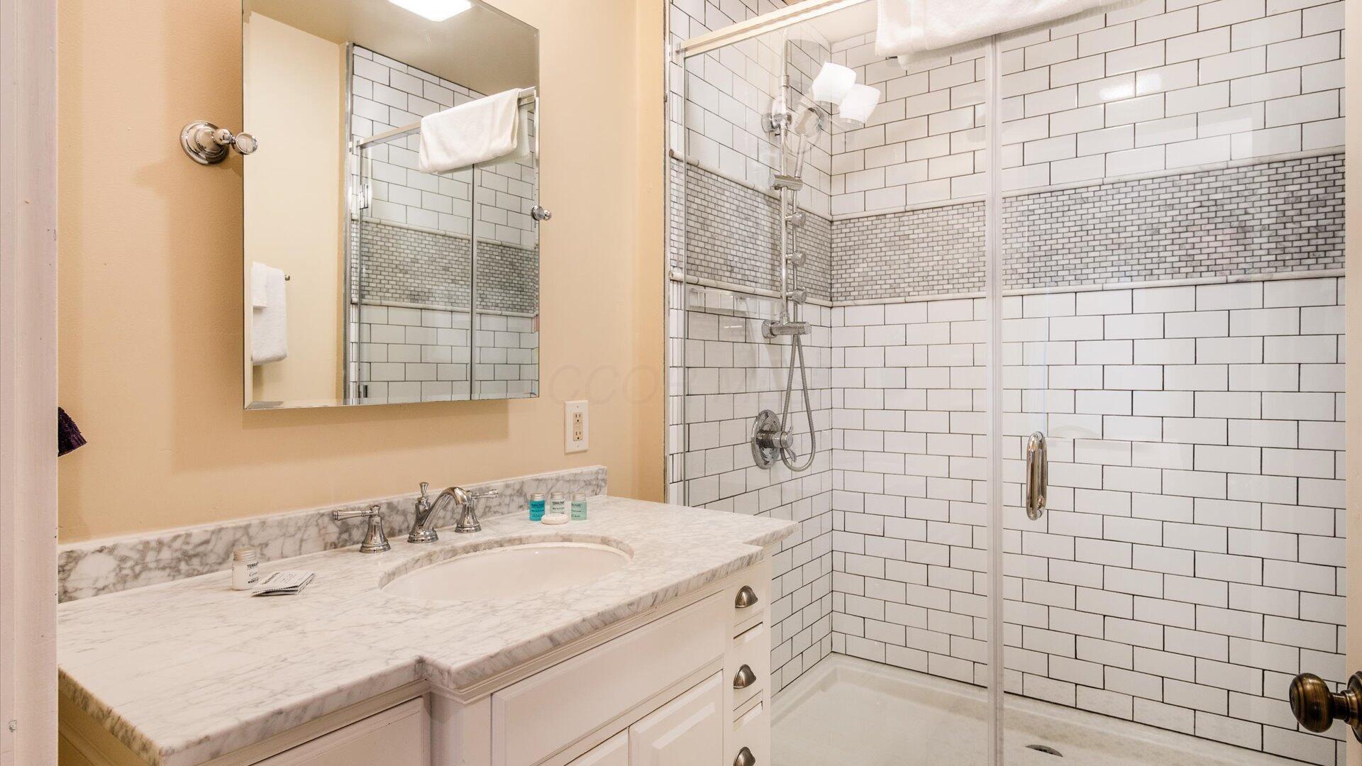313 E Broadway Property Photo 67