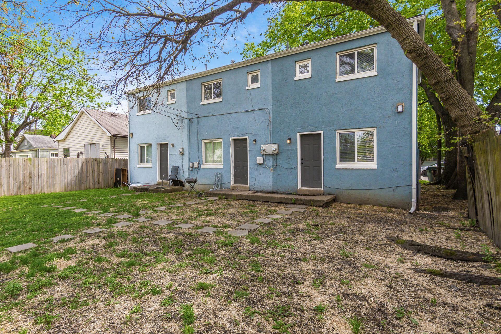 437-441 S Glenwood Avenue Property Photo 26