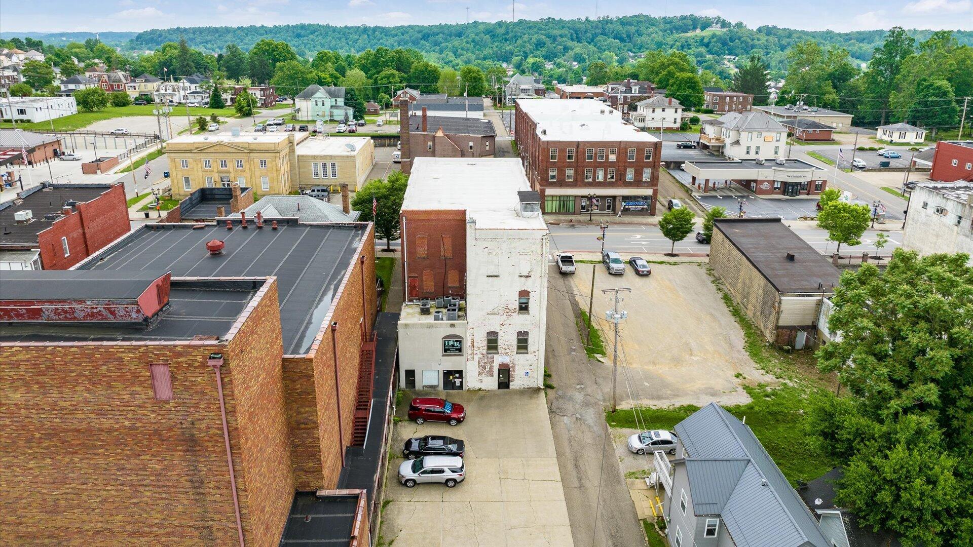 927 Wheeling Avenue Property Photo 5