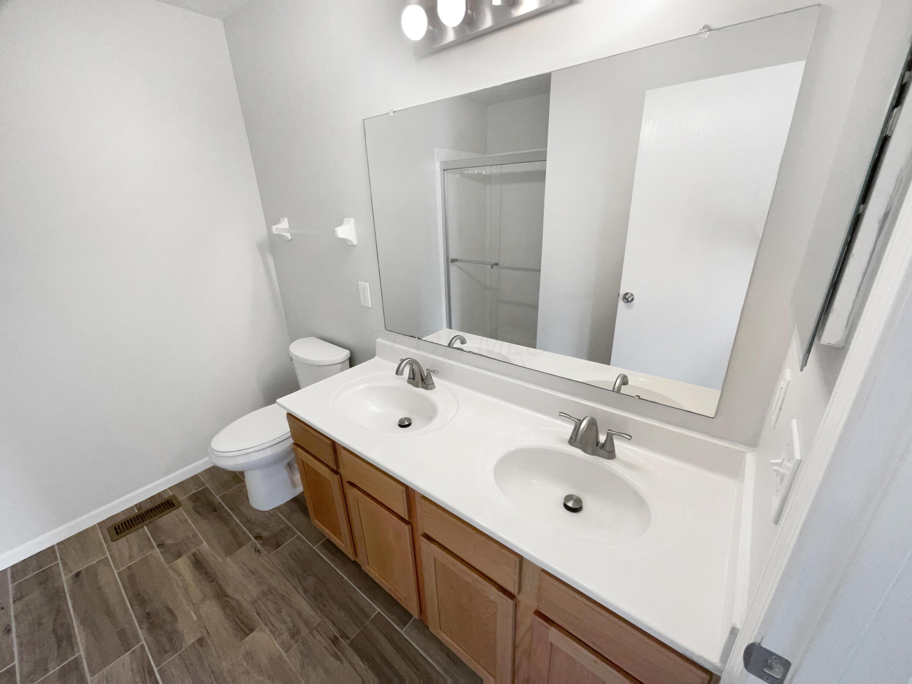 5703 Galveston Drive Property Photo 7