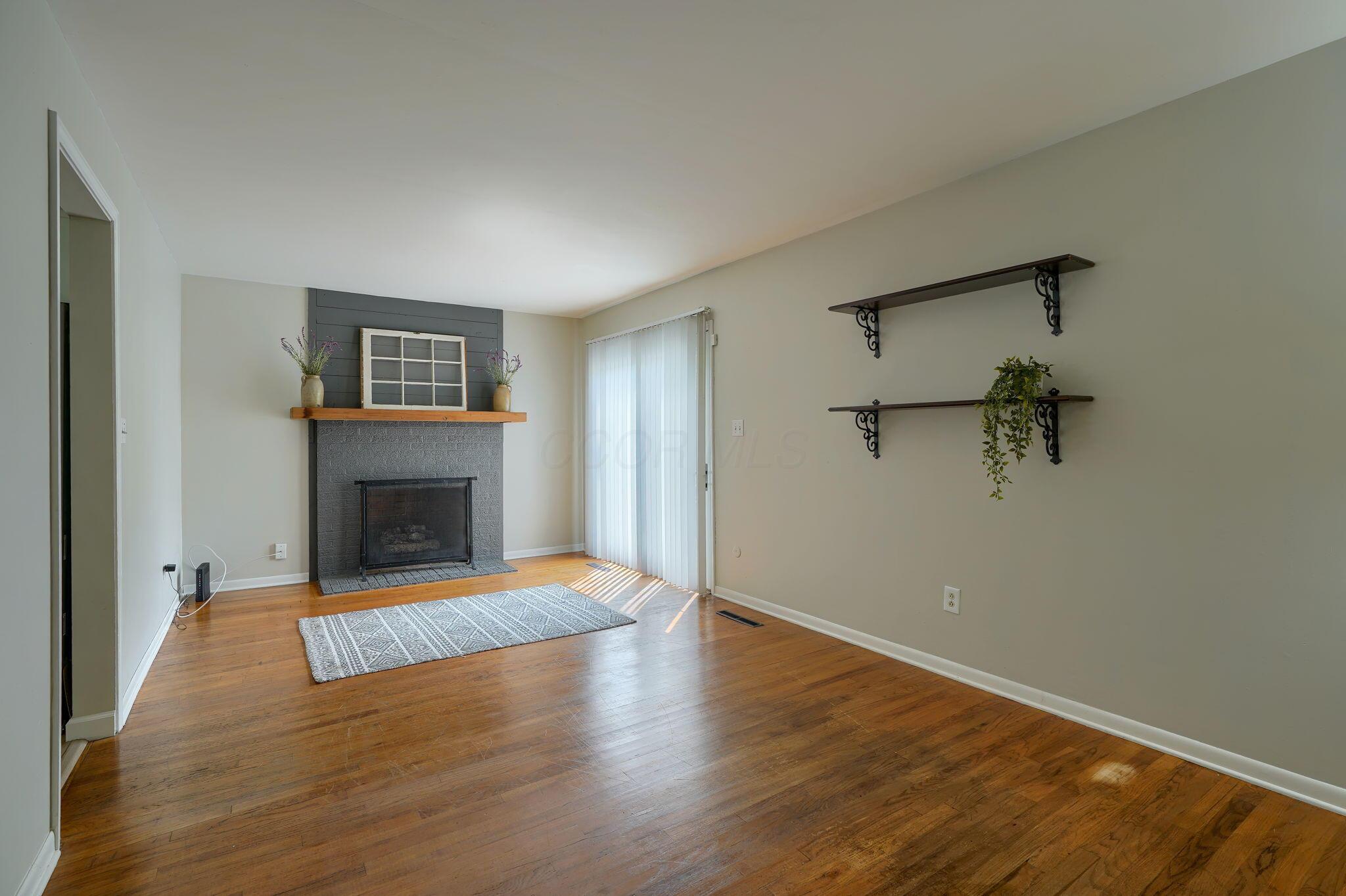 6676 Woodsedge Drive Property Photo 17