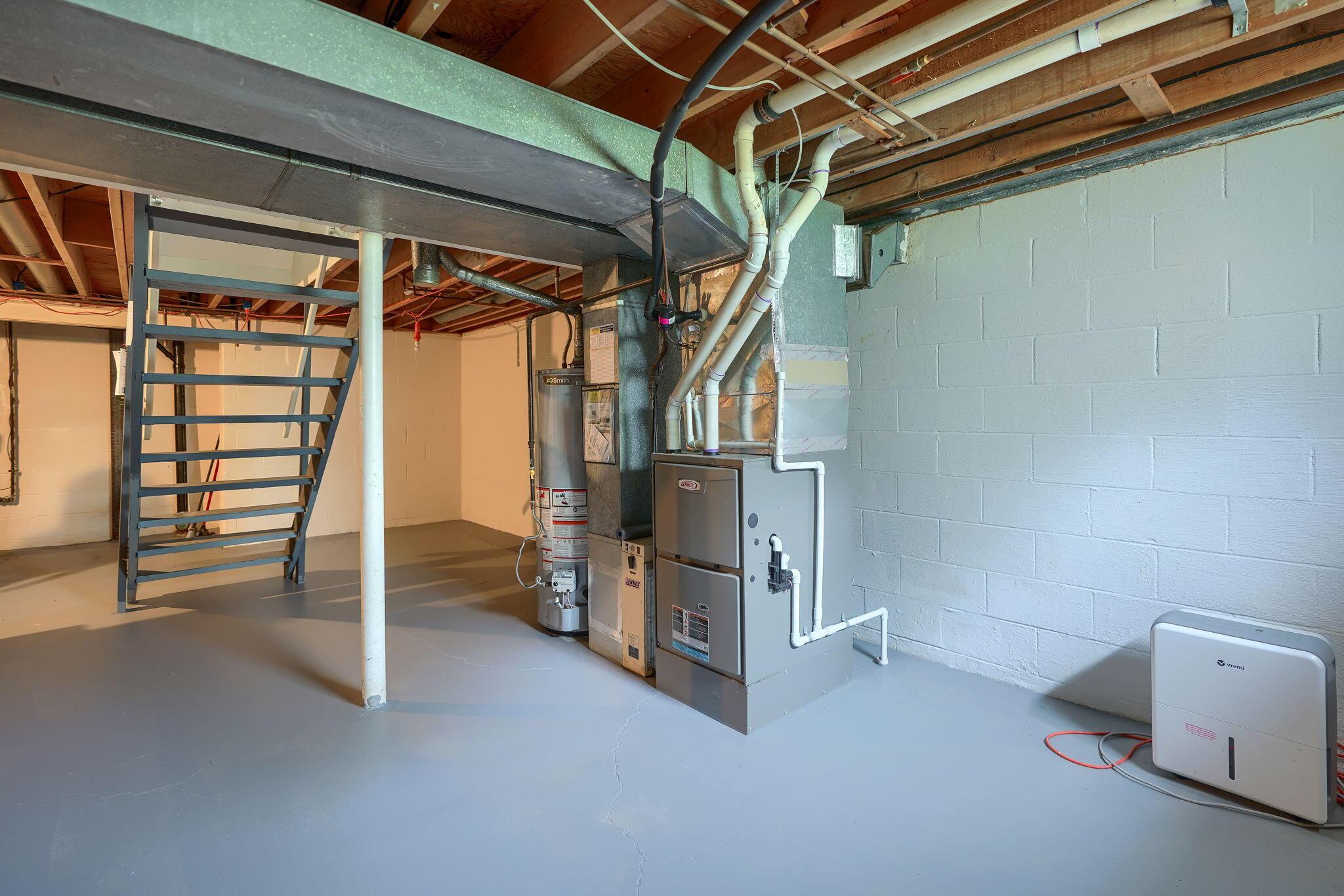 6676 Woodsedge Drive Property Photo 44