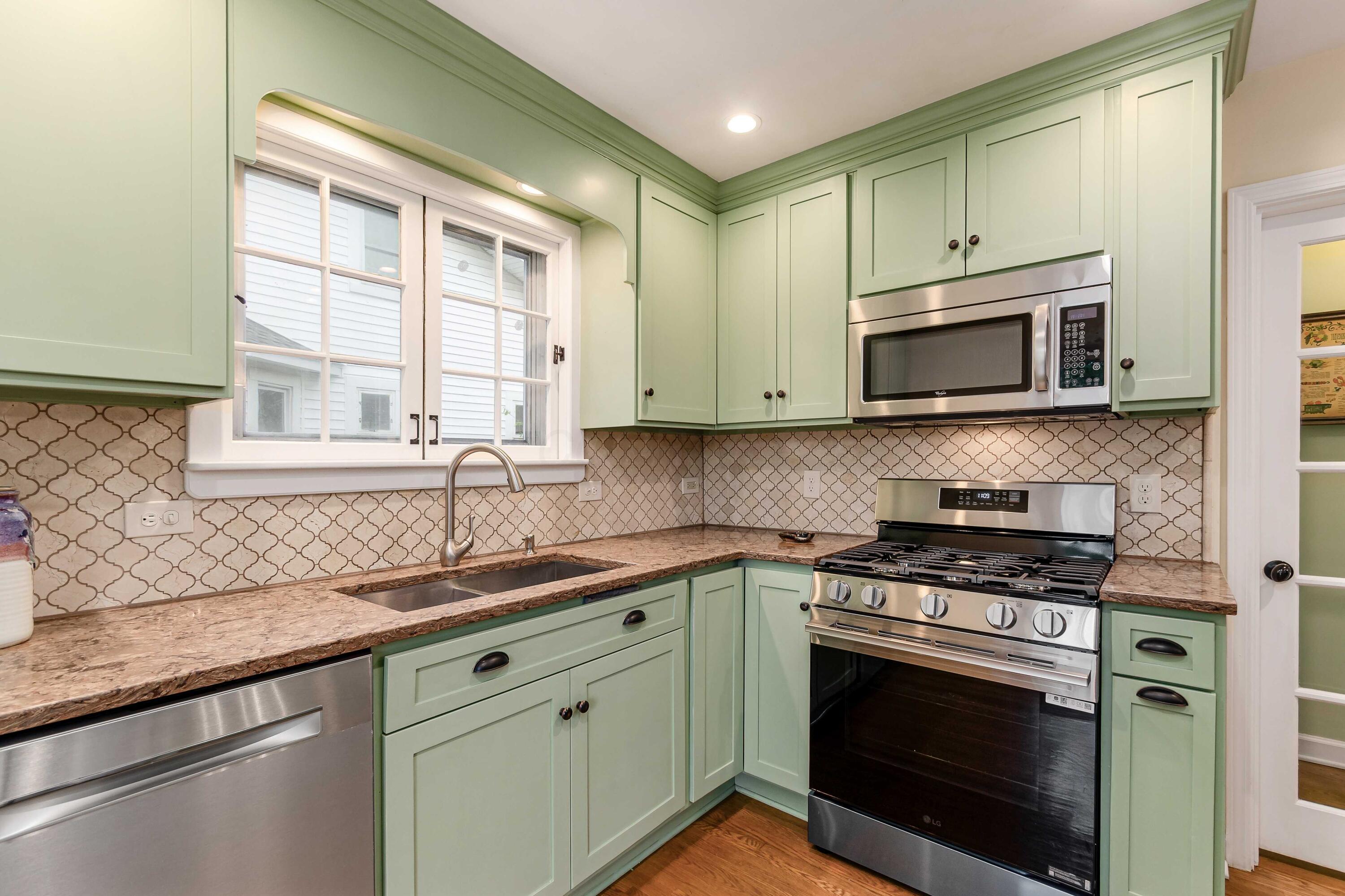 214 Blenheim Road Property Photo 12