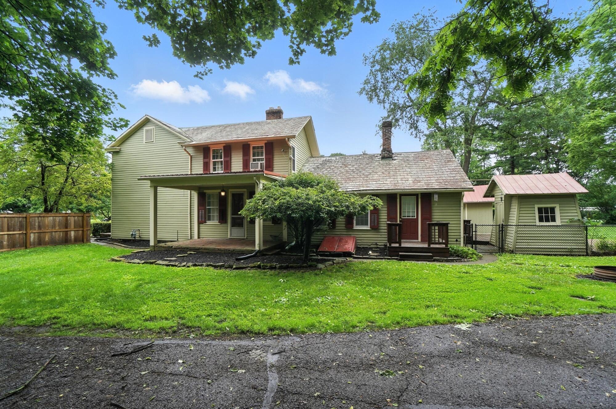 565 Granville Street Property Photo 4