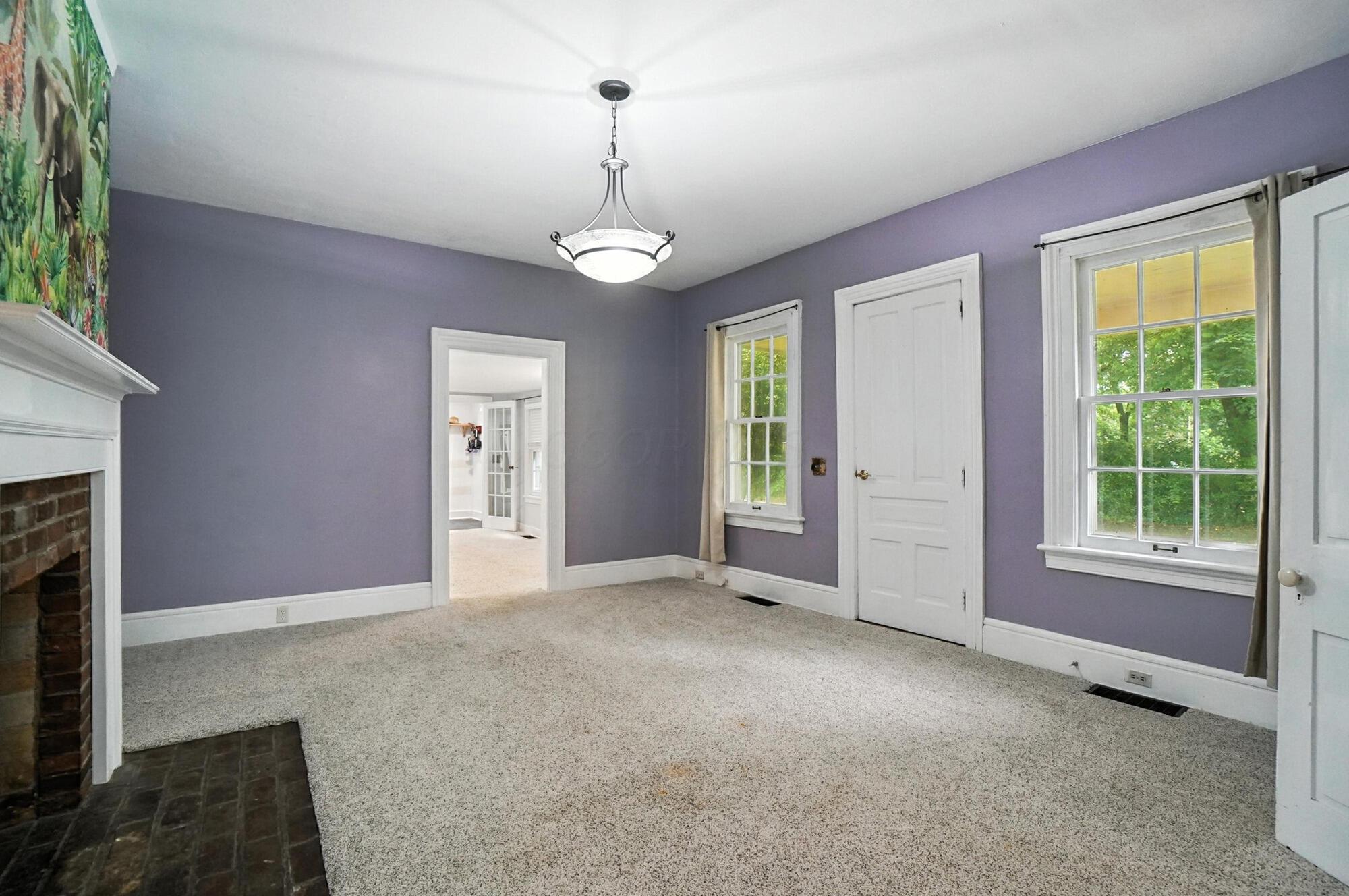 565 Granville Street Property Photo 17