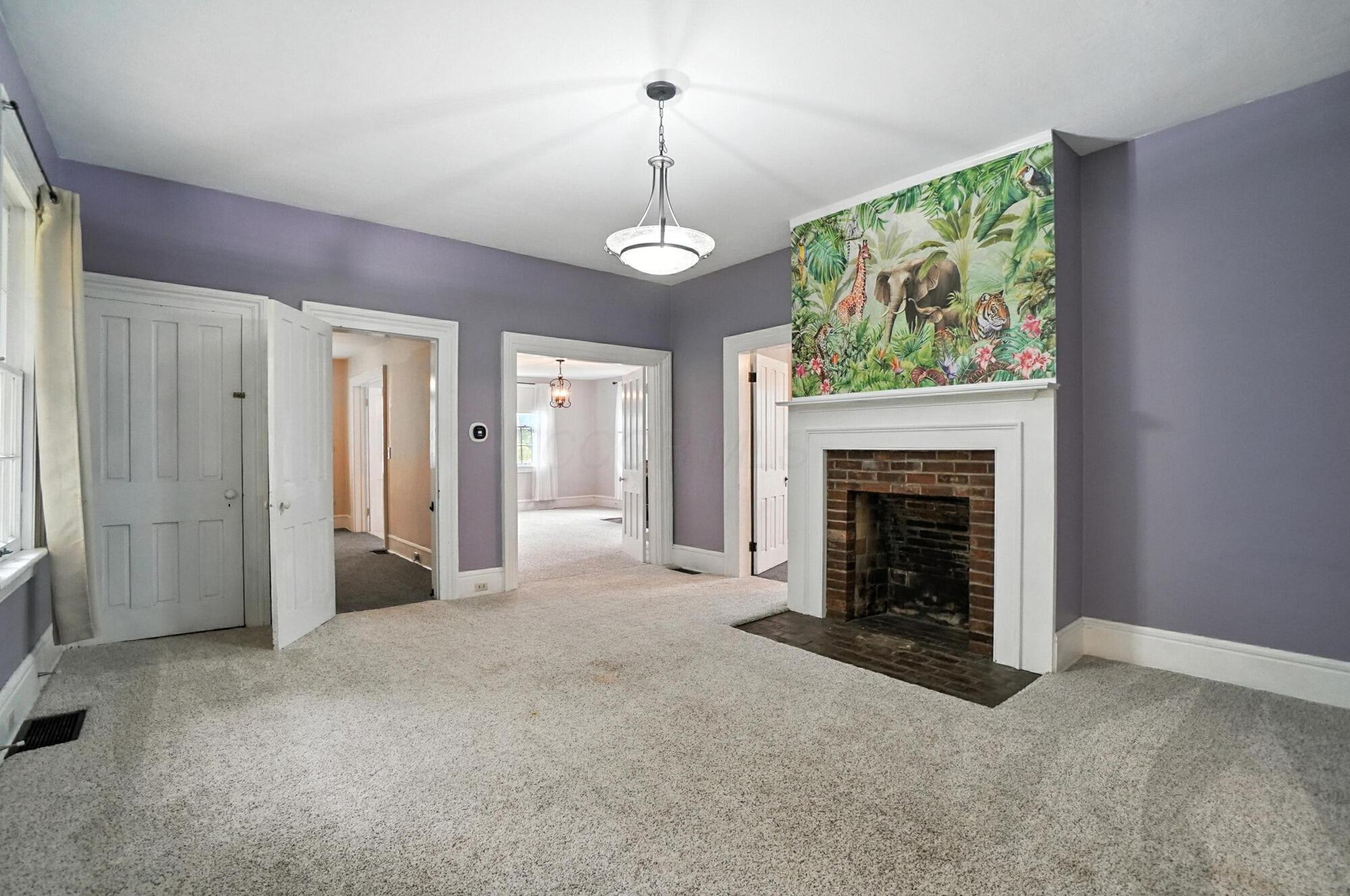 565 Granville Street Property Photo 19