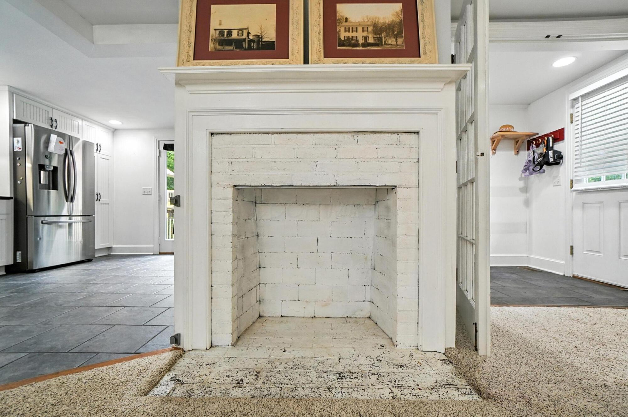 565 Granville Street Property Photo 24