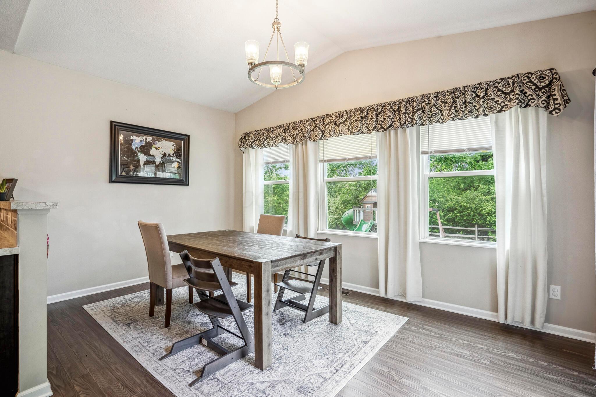 8022 Narrow Leaf Drive Property Photo 15