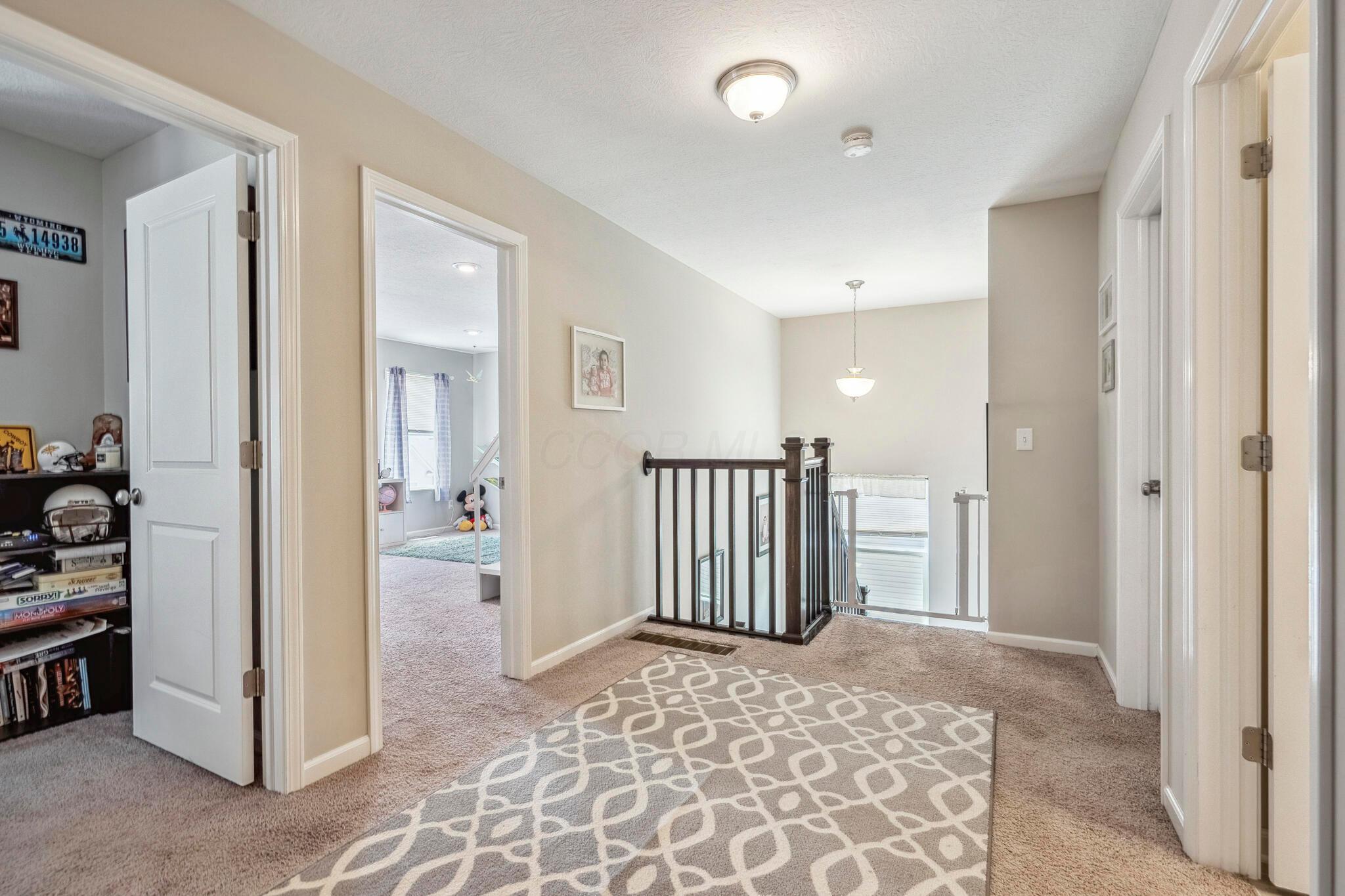 8022 Narrow Leaf Drive Property Photo 23