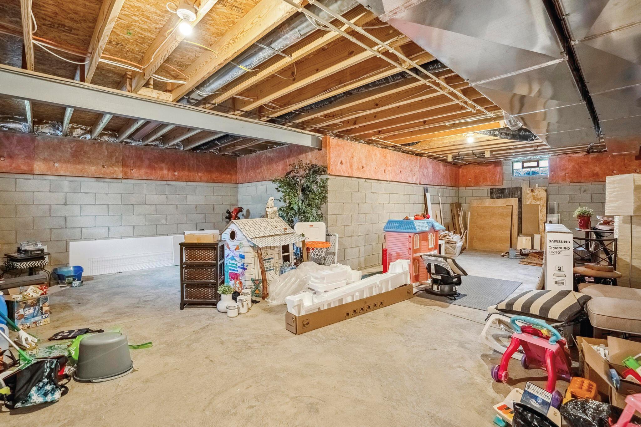 8022 Narrow Leaf Drive Property Photo 40