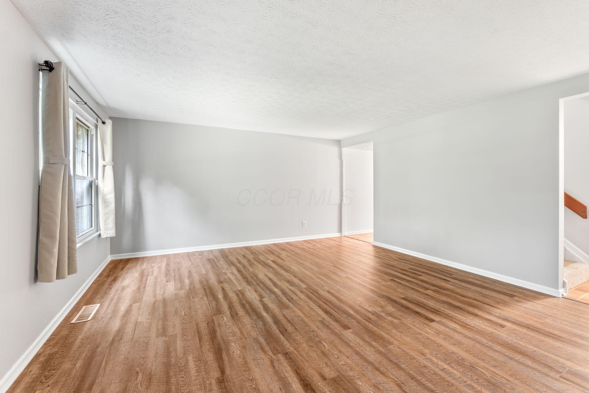 5108 Sansom Court Property Photo 4