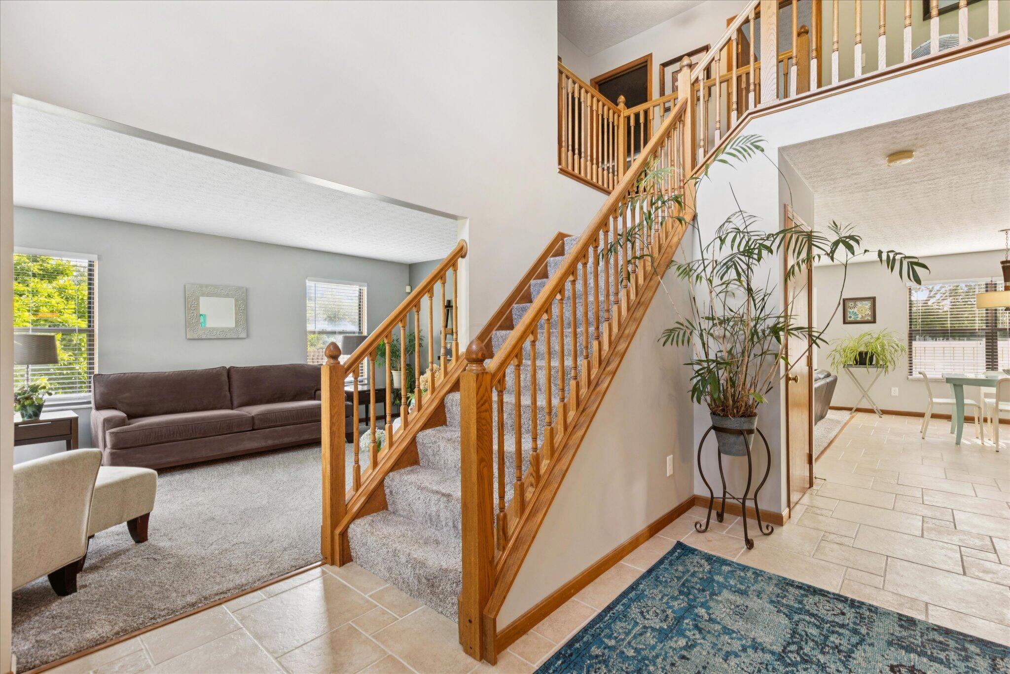 3057 Wynridge Court Property Photo 4