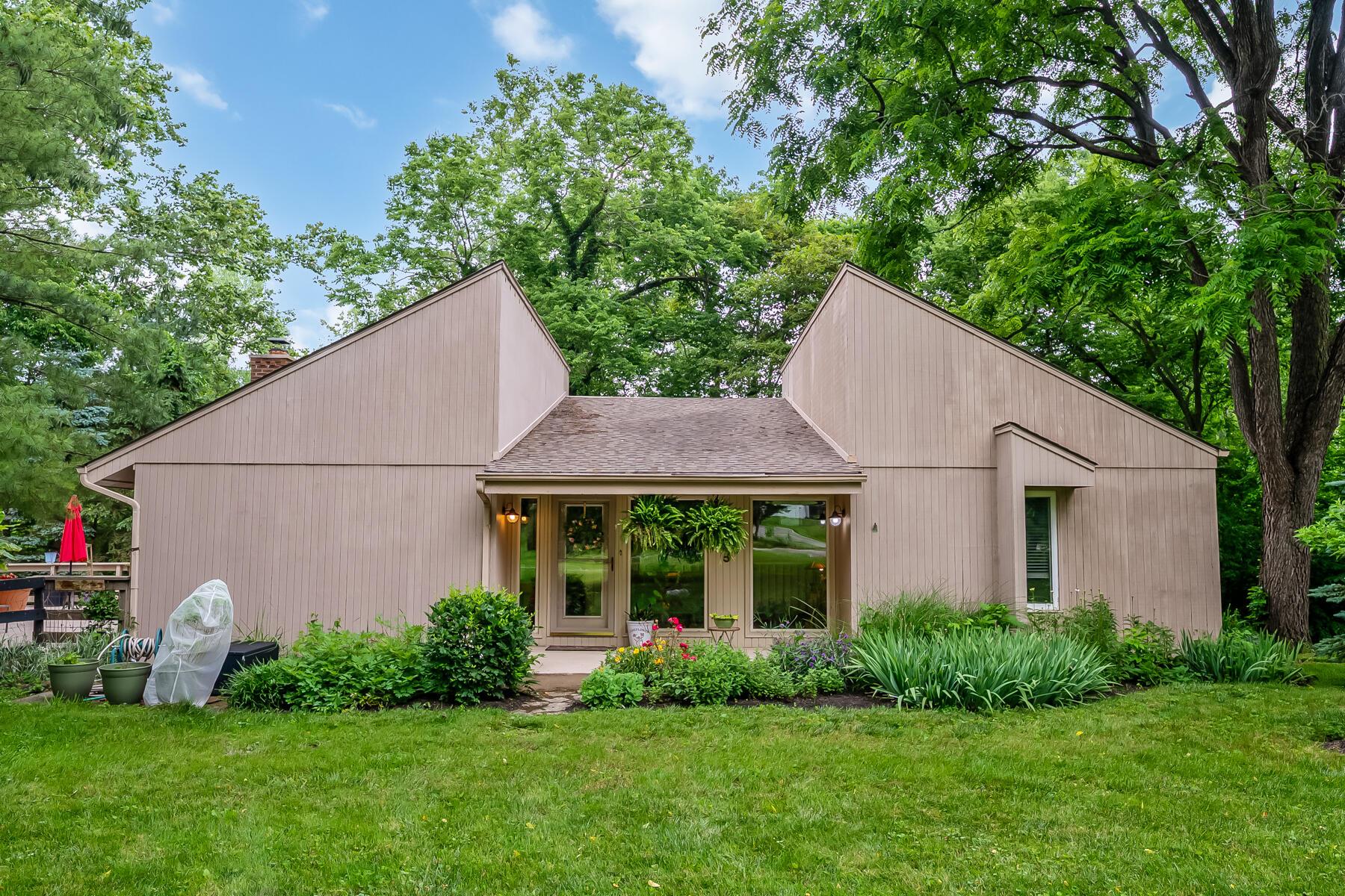 3115 Horseshoe Road Property Photo 1