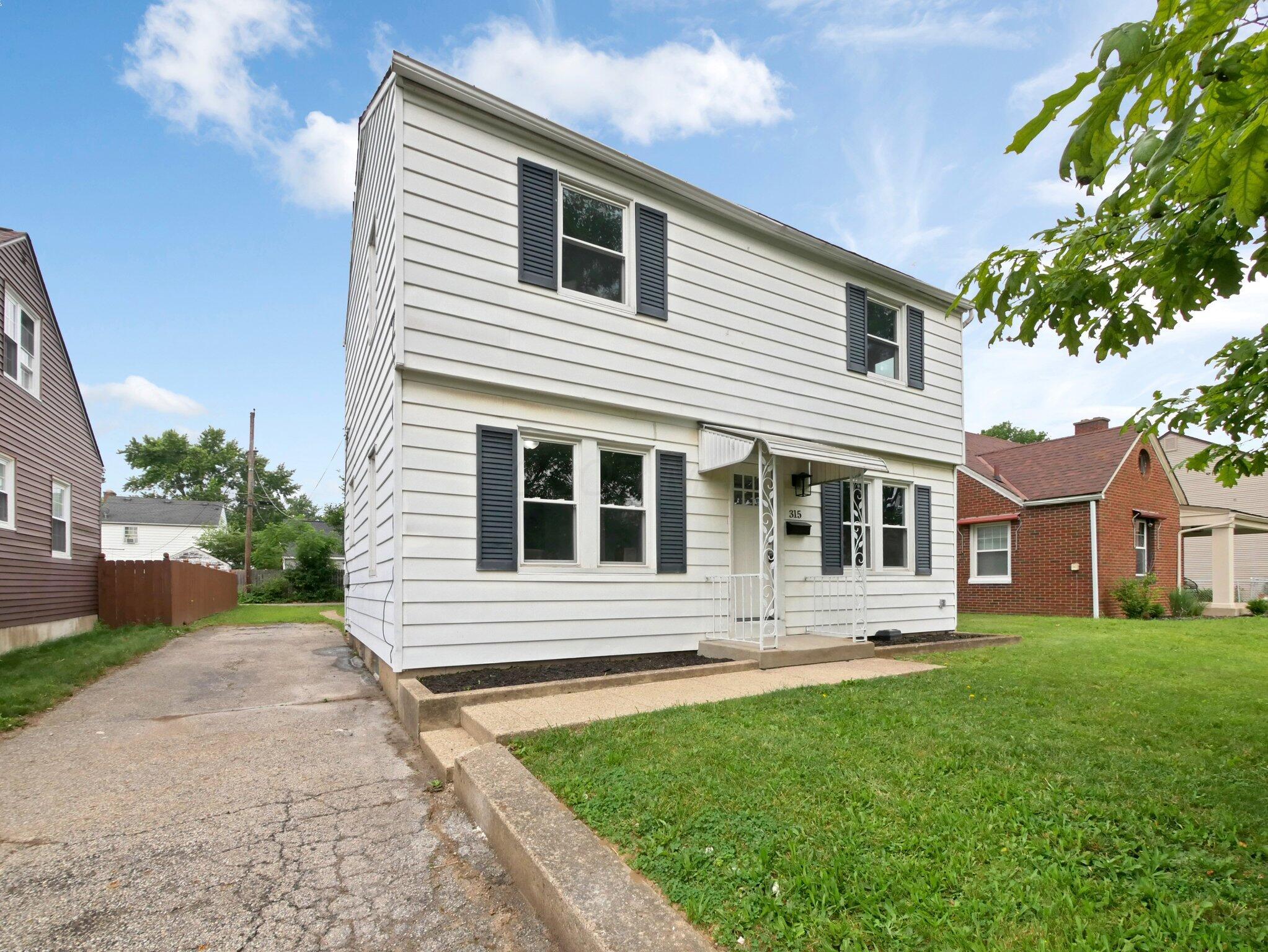 315 S Southampton Avenue Property Photo 1