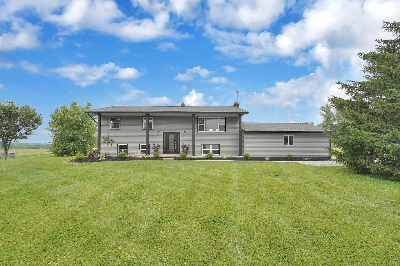 13332 Johnstown Utica Road Property Photo 1
