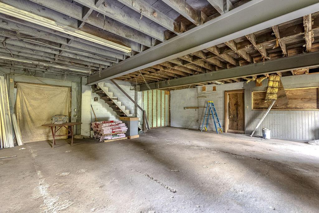 307 Maplewood Avenue Property Photo 5