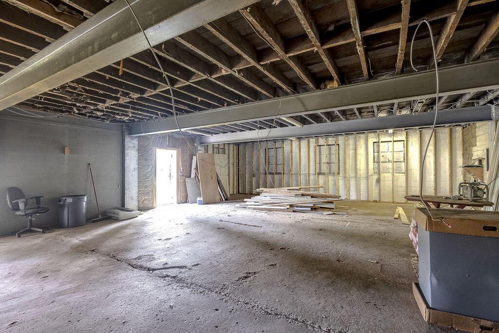 307 Maplewood Avenue Property Photo 7