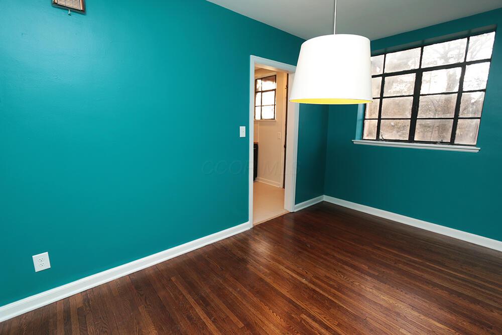 1303 Studer Avenue, 1299 Property Photo 4
