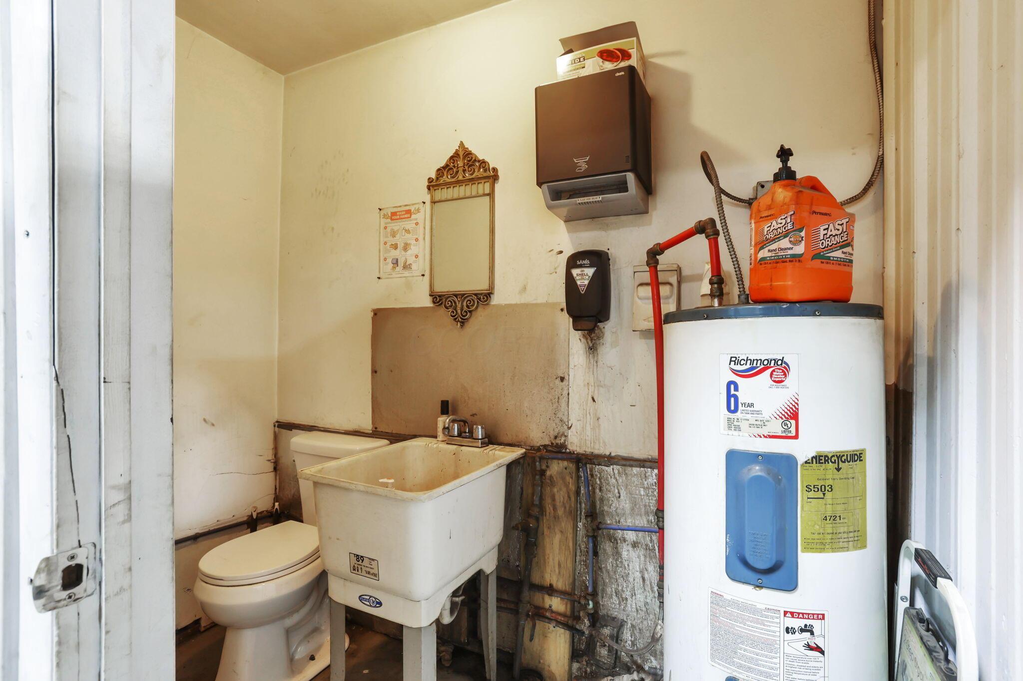37062 Hocking Drive Property Photo 13