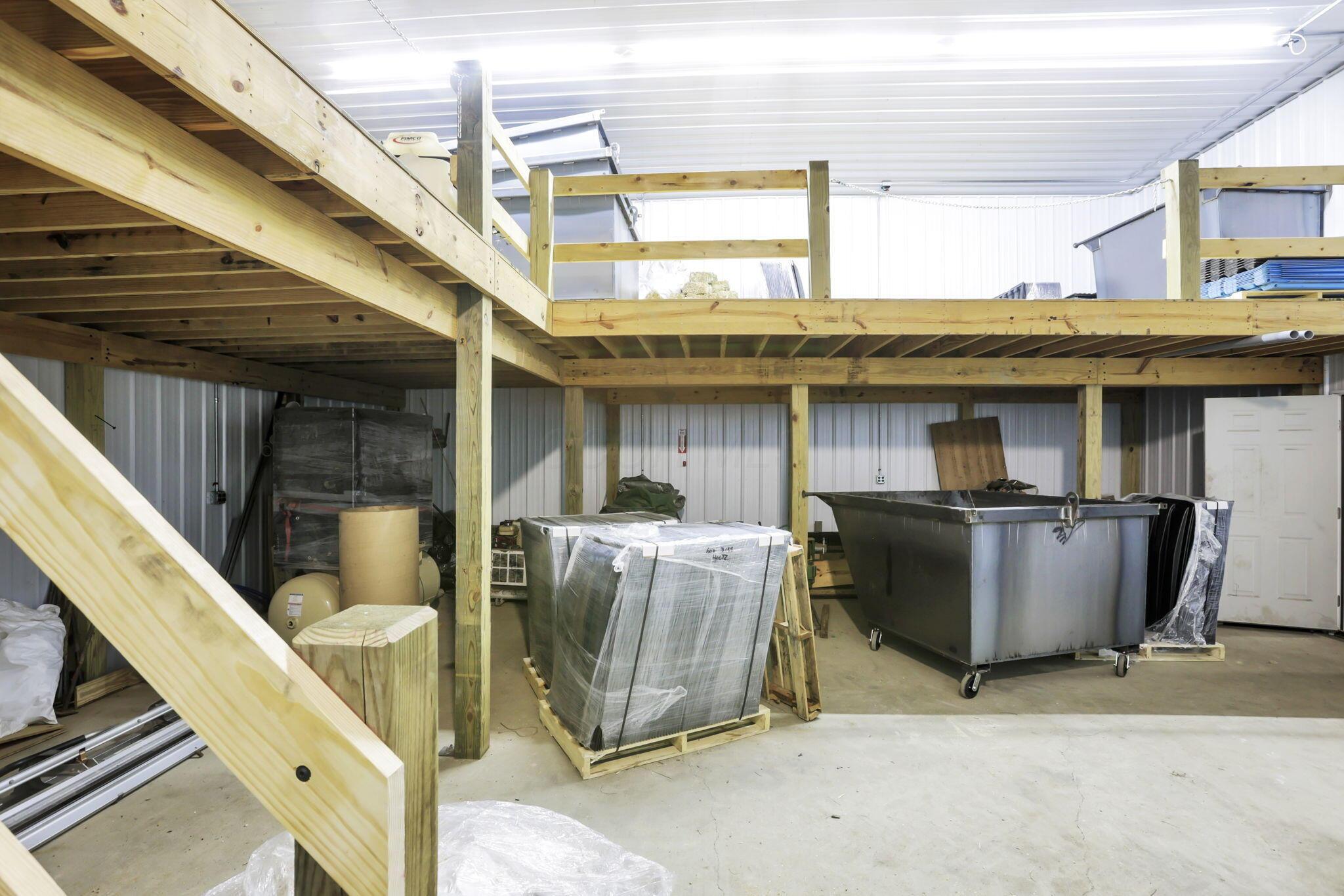 37062 Hocking Drive Property Photo 30