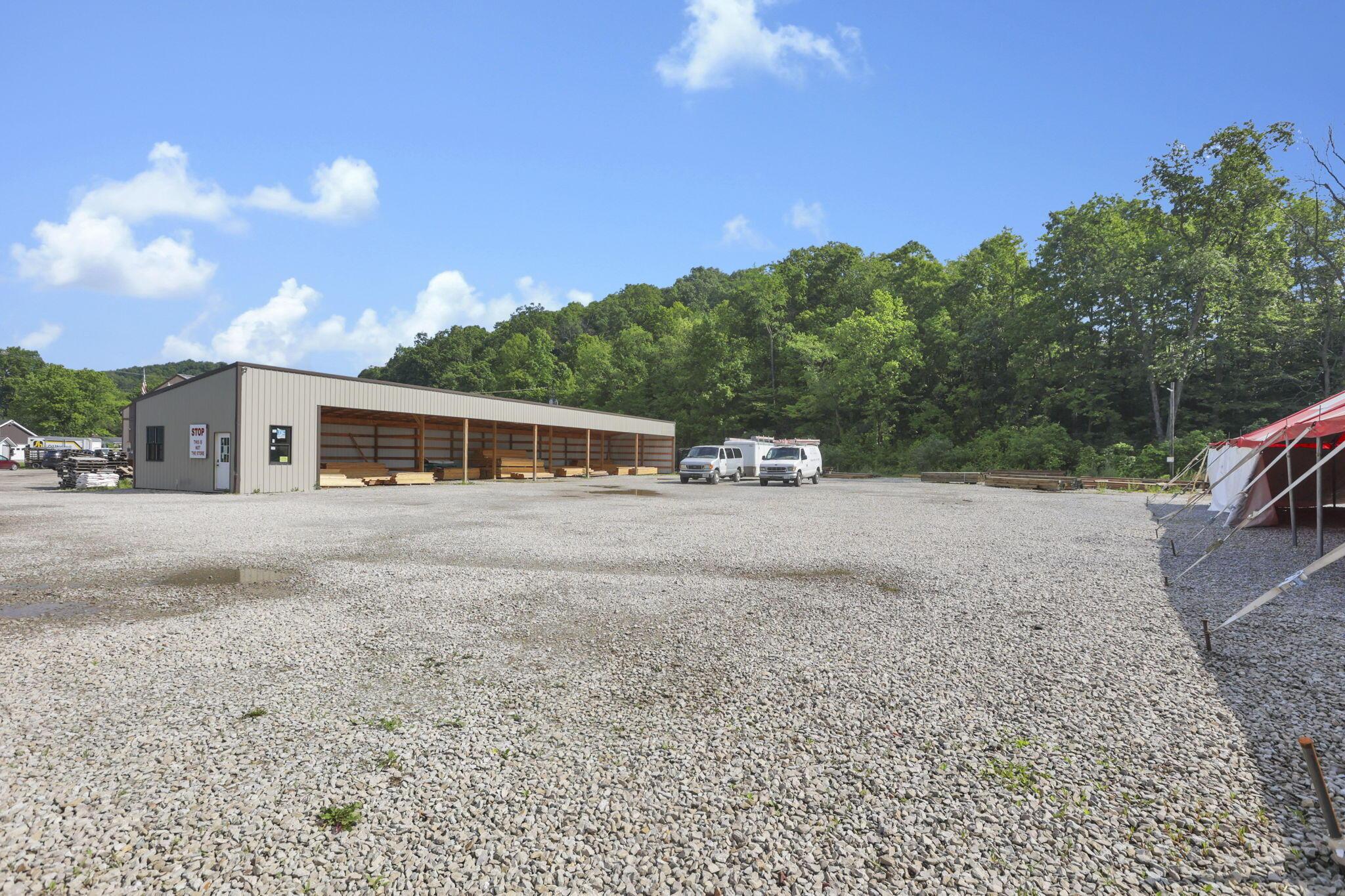 37062 Hocking Drive Property Photo 32