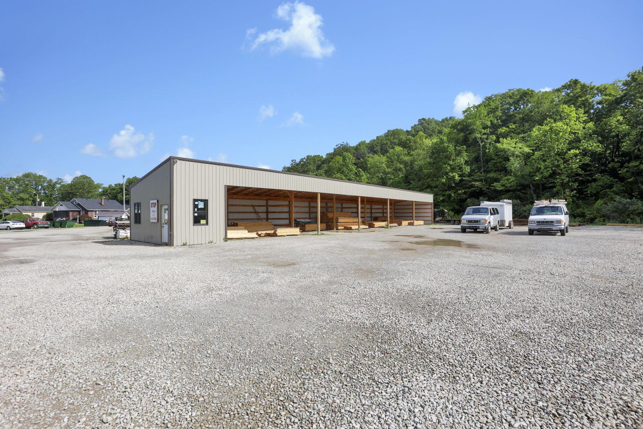 37062 Hocking Drive Property Photo 33