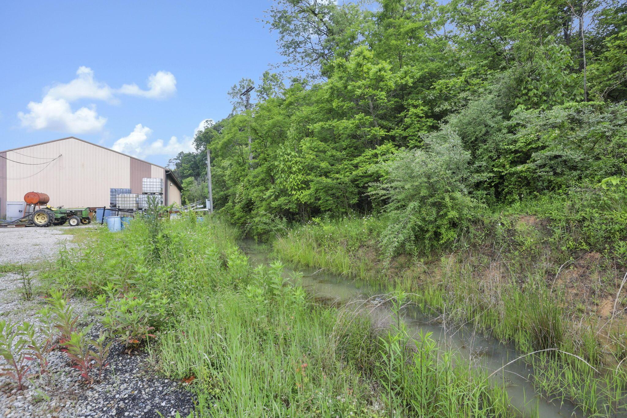 37062 Hocking Drive Property Photo 38