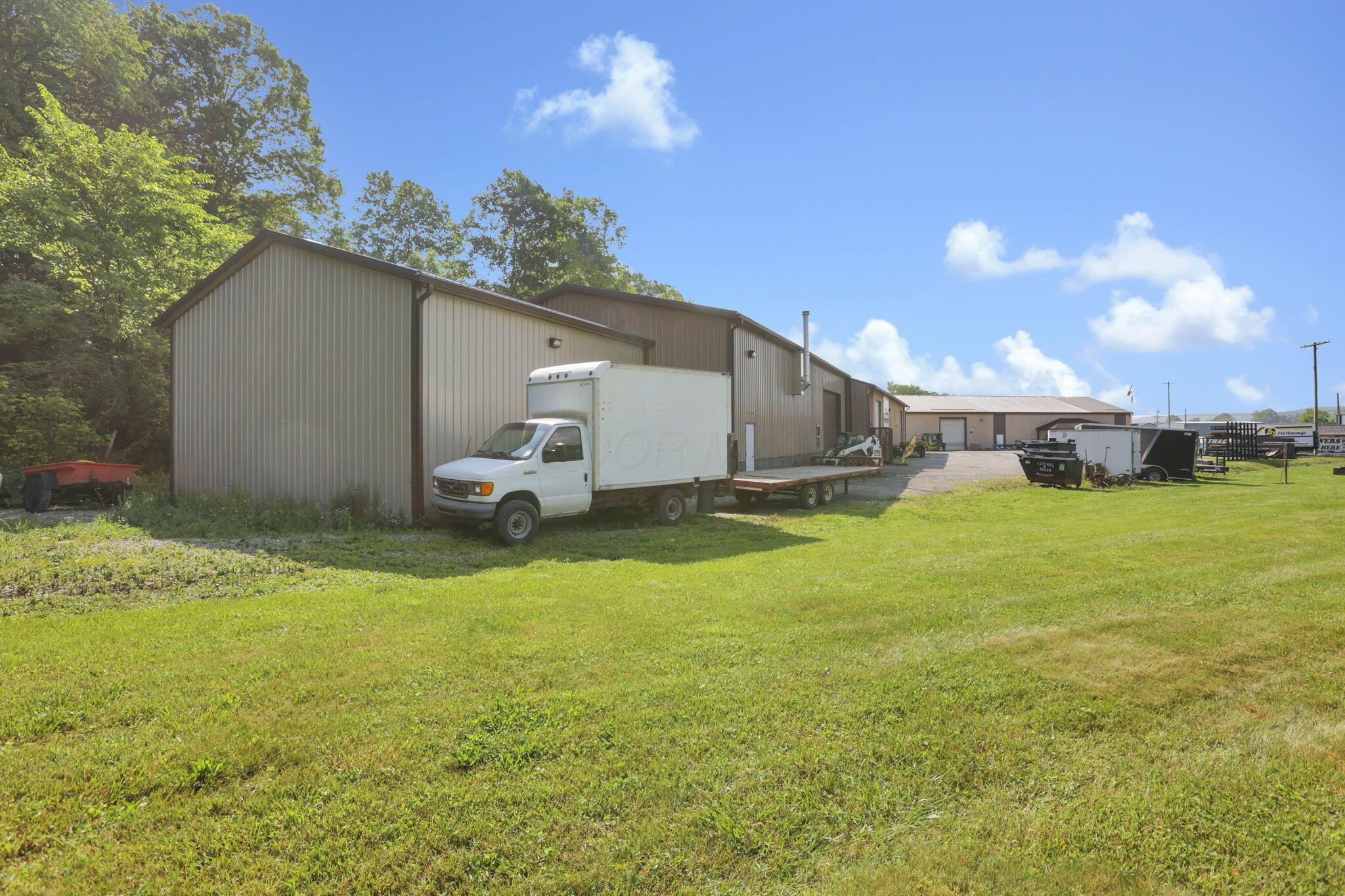 37062 Hocking Drive Property Photo 46