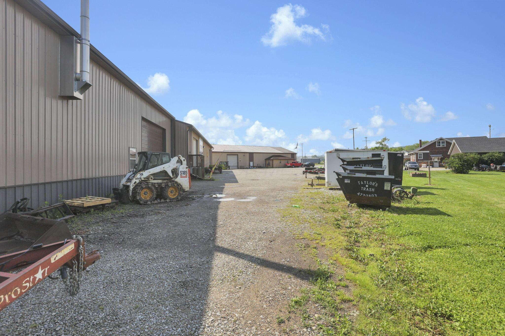 37062 Hocking Drive Property Photo 49