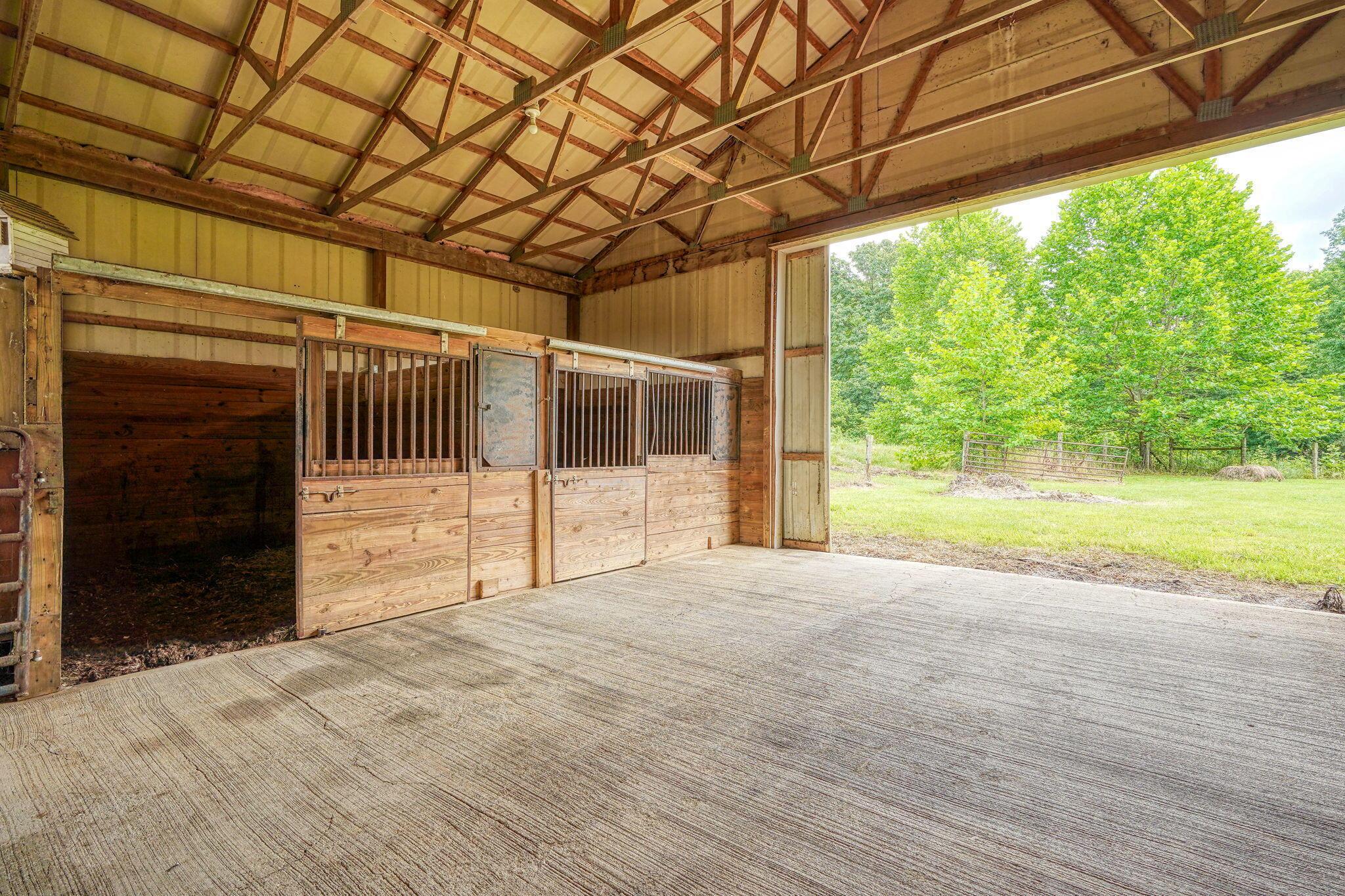 1300 Dannie Drive Property Photo 17