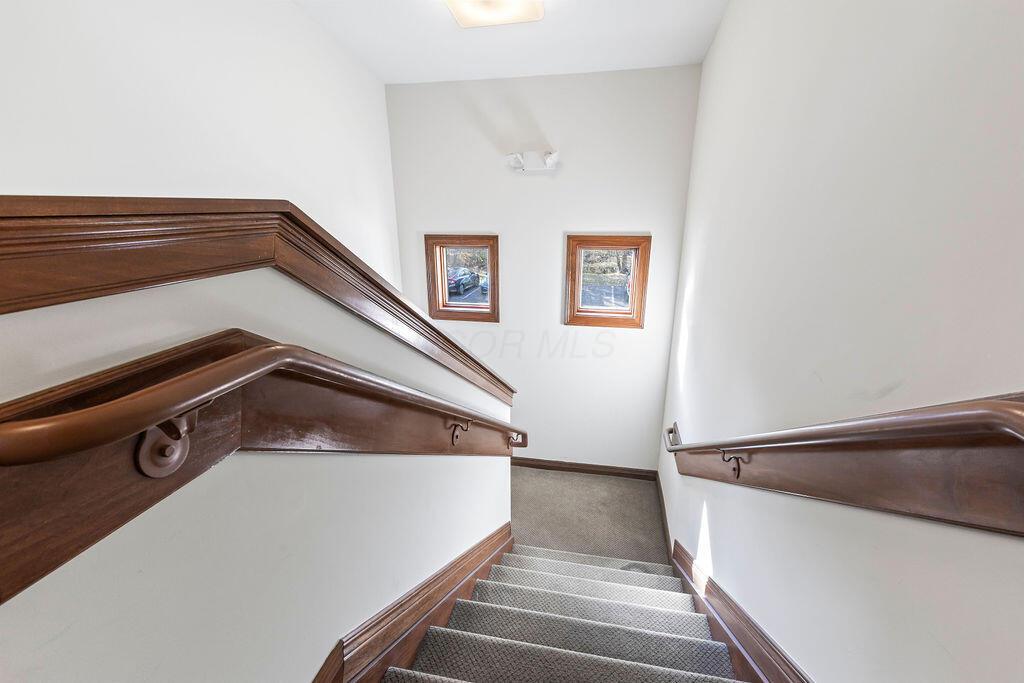 285 S Liberty Street, H Property Photo 5