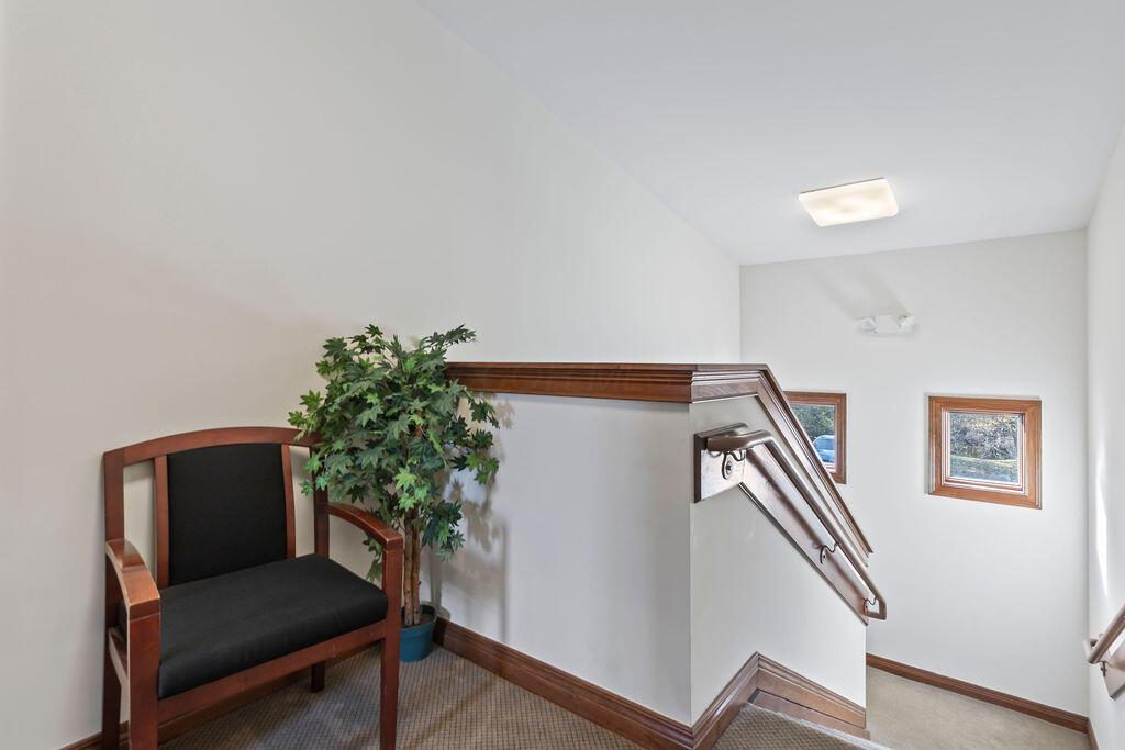285 S Liberty Street, H Property Photo 6