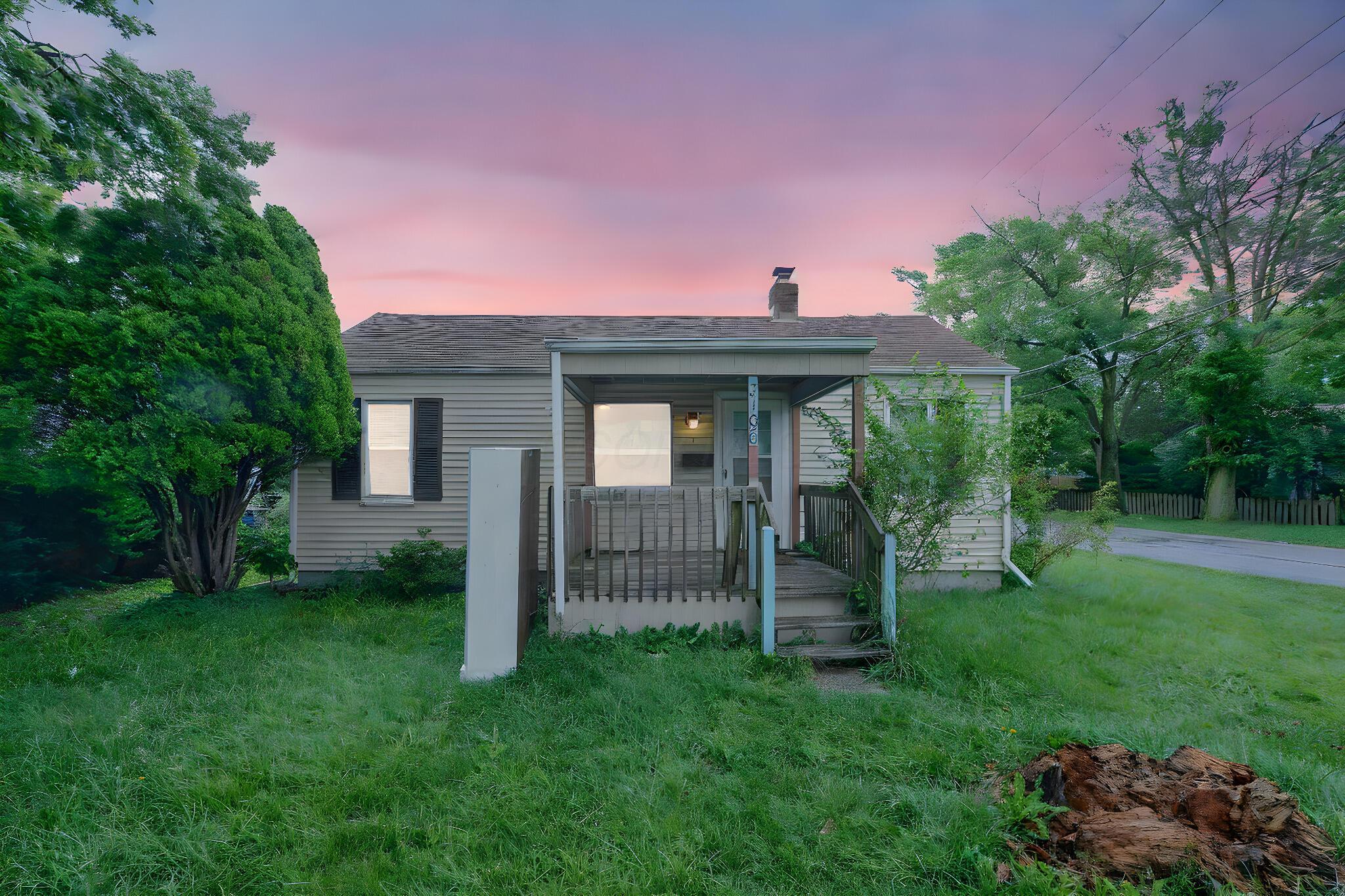 3166 Howey Road Property Photo 1