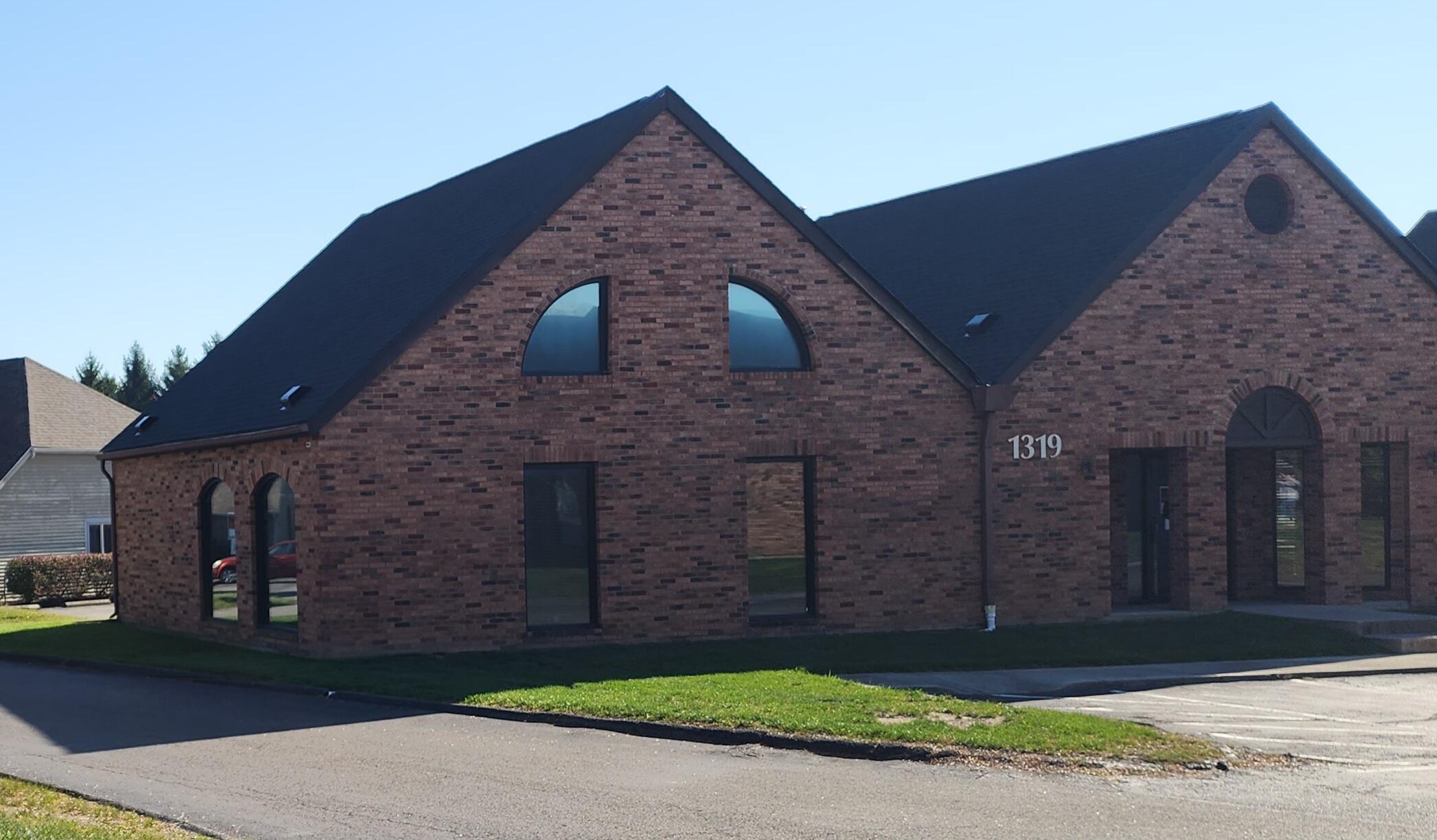 1319 Worthington Woods Boulevard Property Photo 1