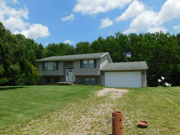 7670 Zwickle Road Property Photo 1