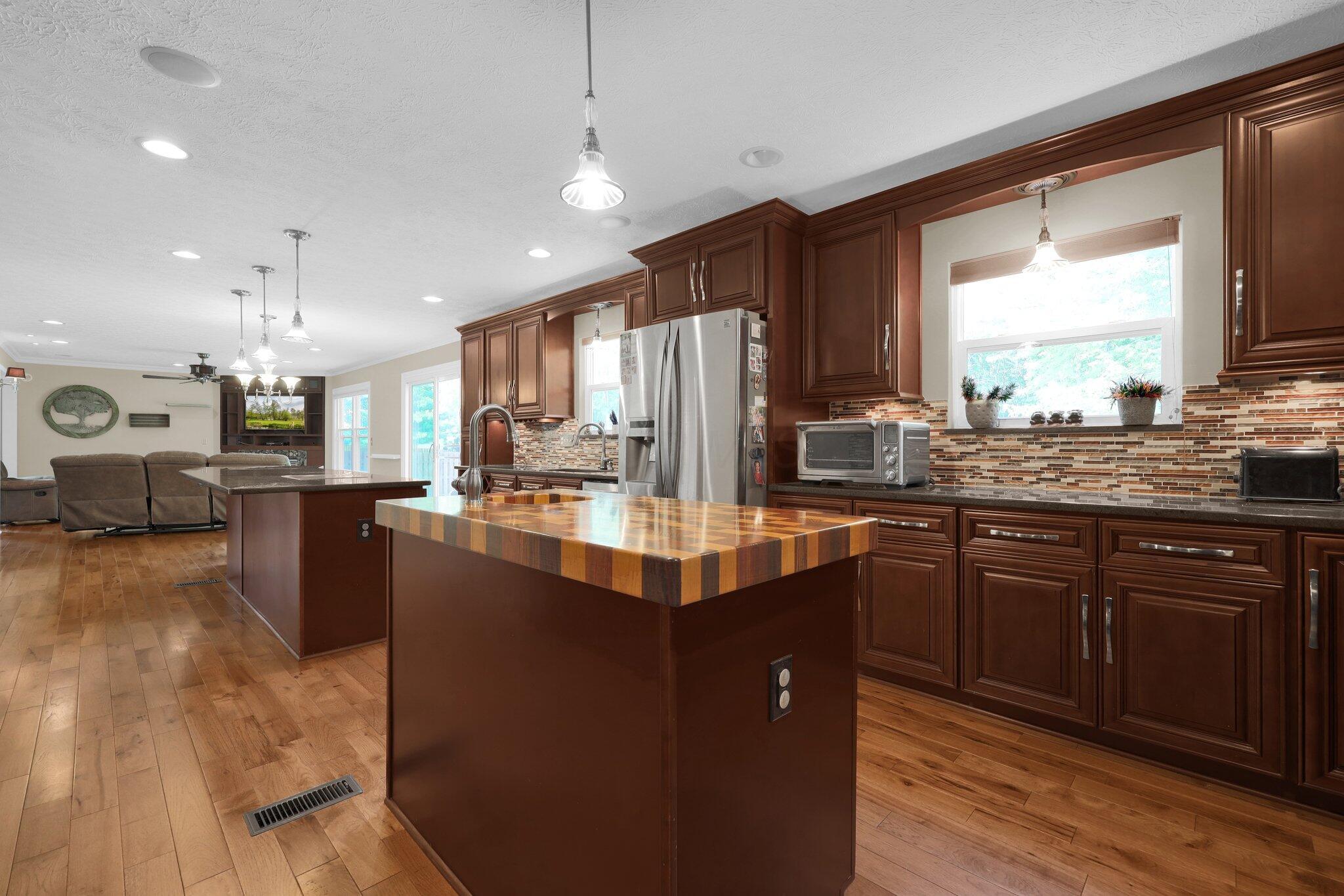 285 Timber Ridge Drive Property Photo 9