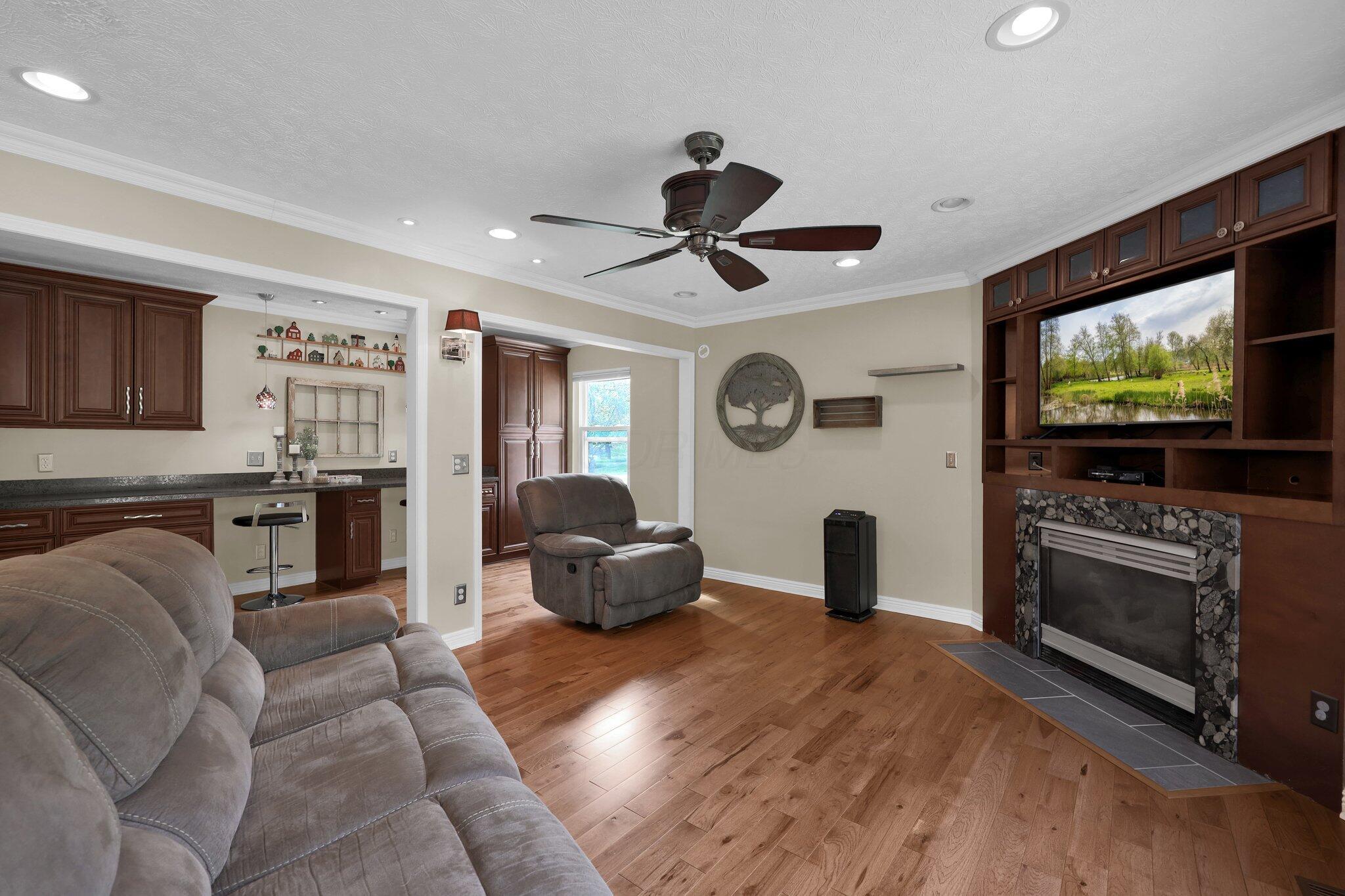 285 Timber Ridge Drive Property Photo 14