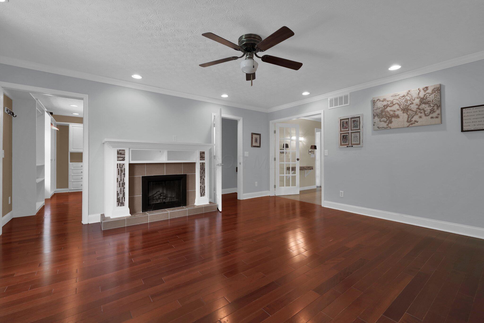 285 Timber Ridge Drive Property Photo 23