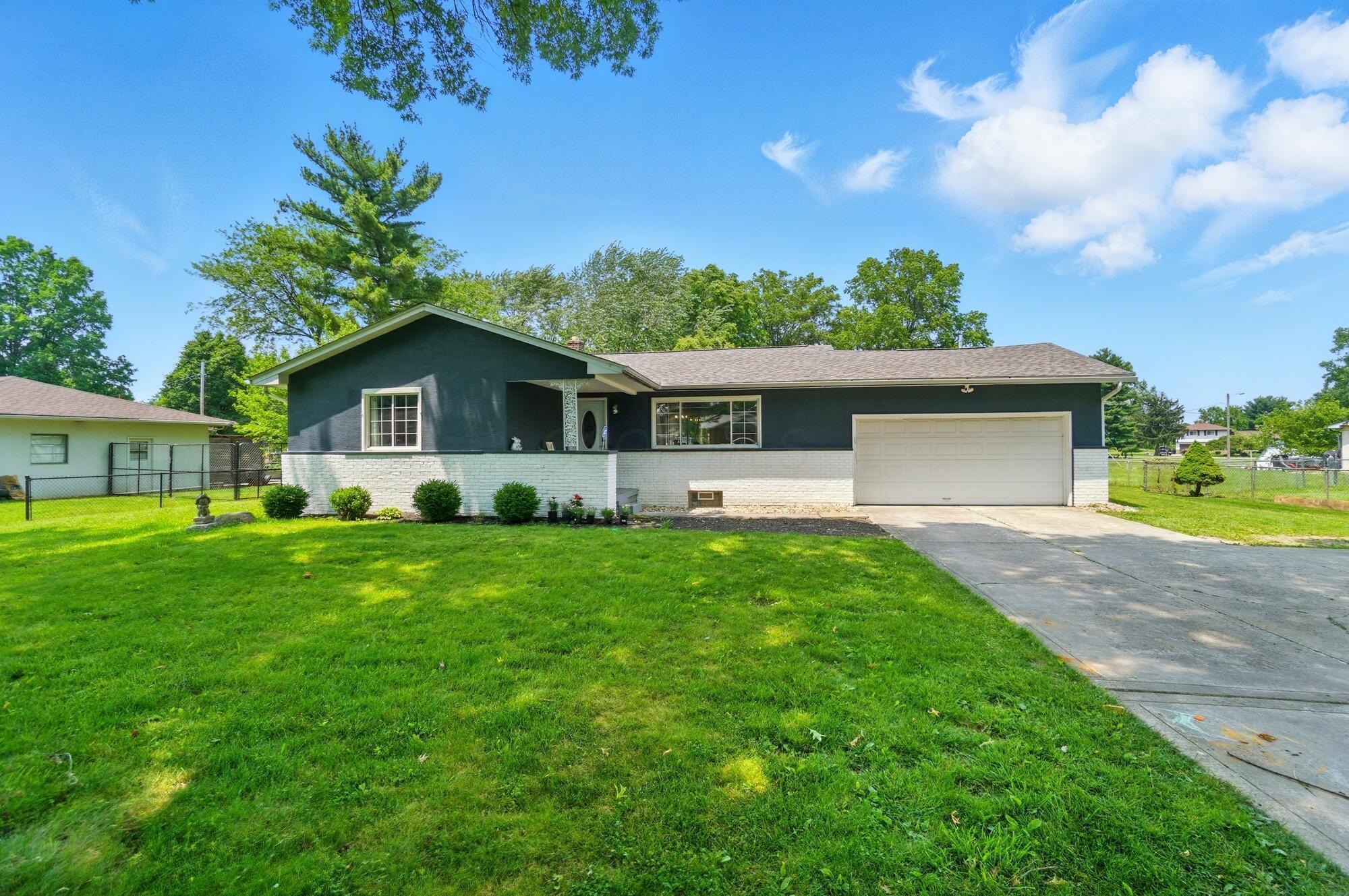 3722 Florian Drive Property Photo 1