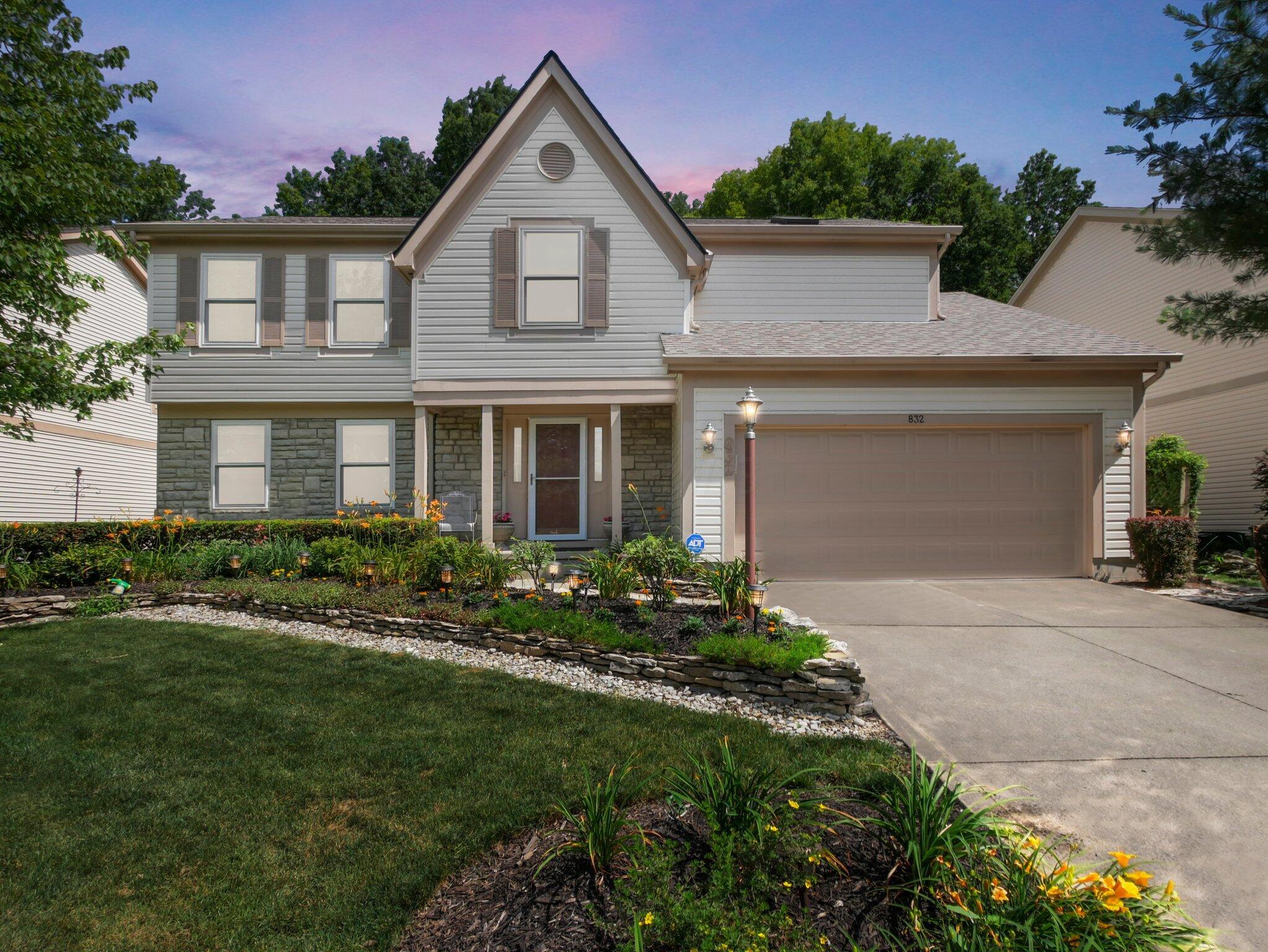 832 Lynnfield Drive Property Photo 1