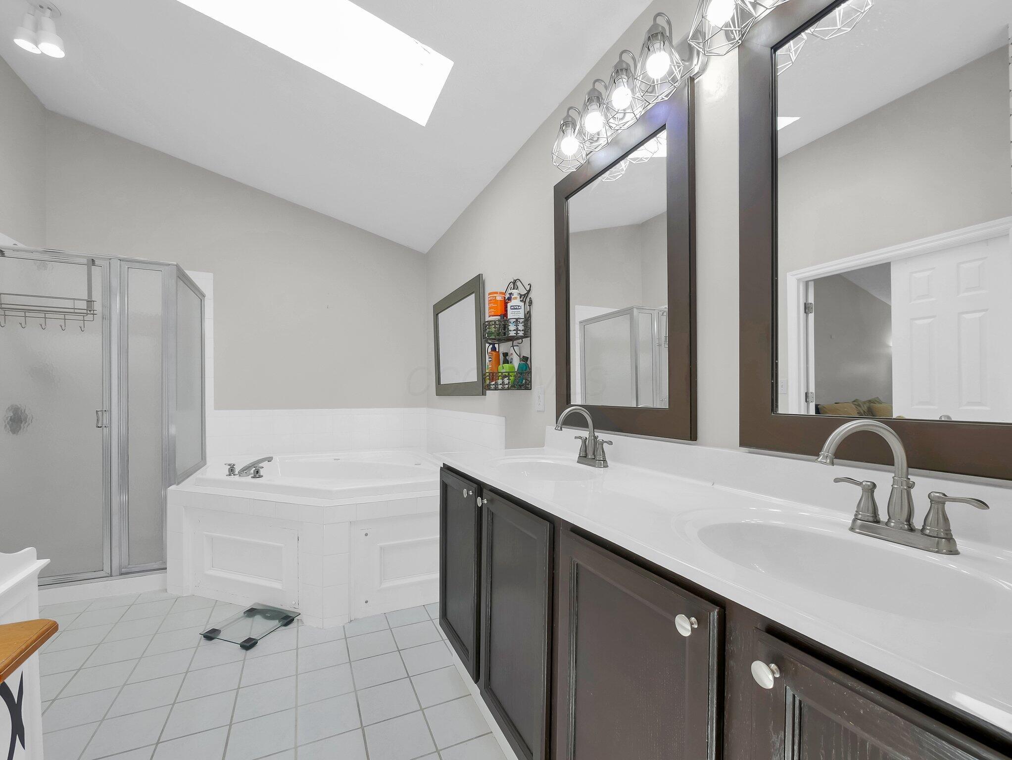 832 Lynnfield Drive Property Photo 17