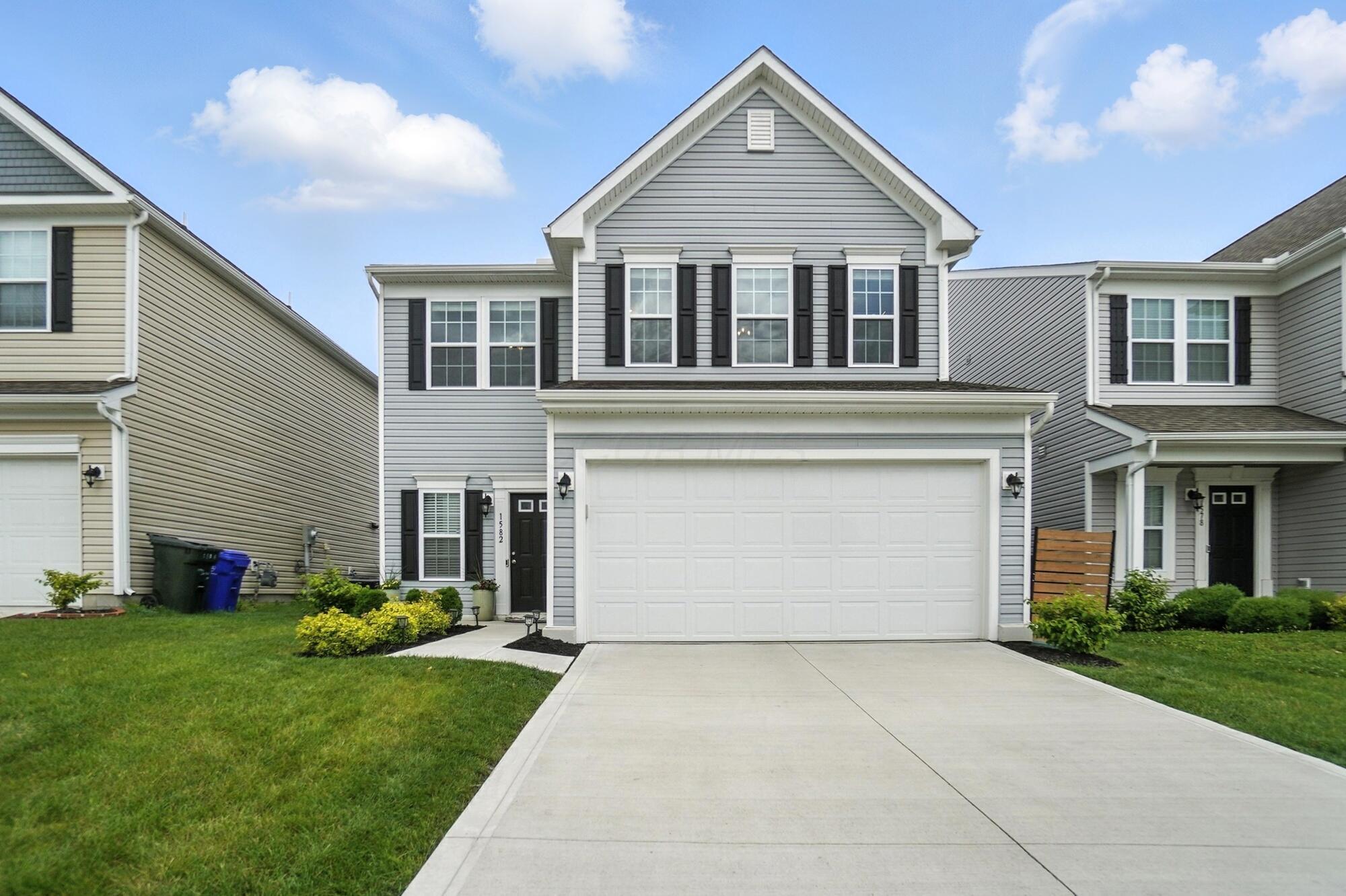 1582 Lewes Castle Drive Property Photo 1