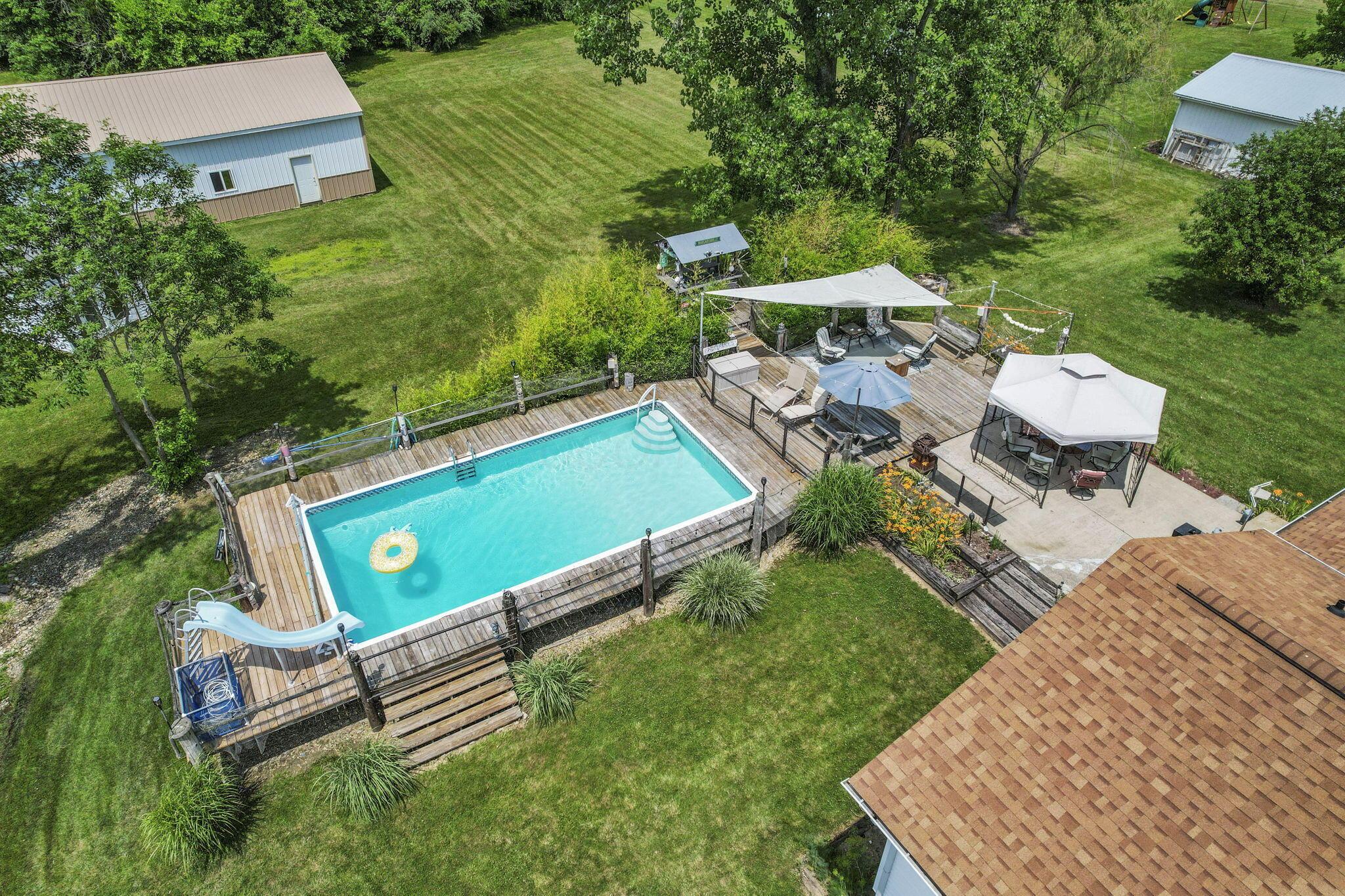 10415 Stoudertown Road Nw Property Photo 1