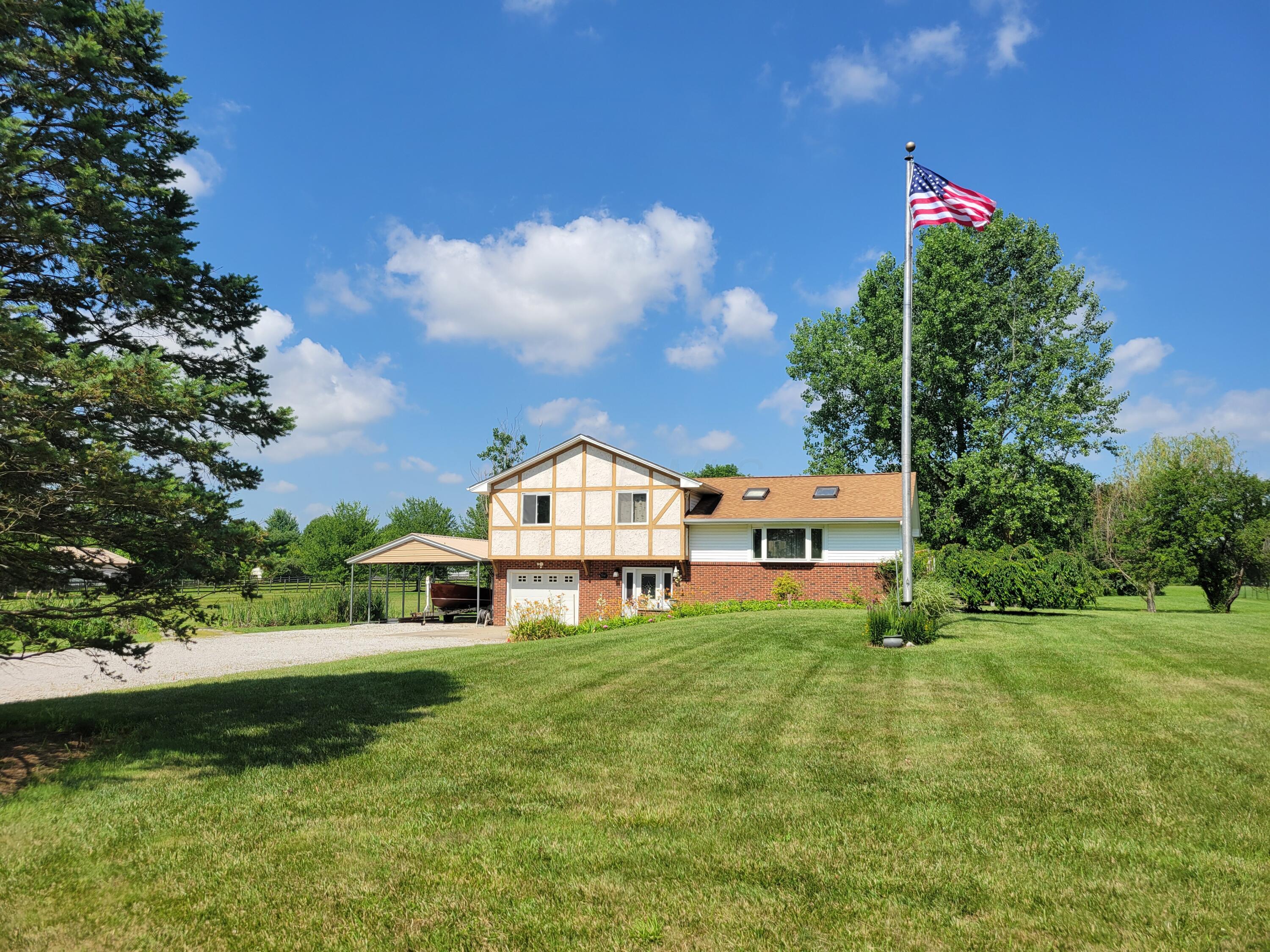 10415 Stoudertown Road Nw Property Photo 1