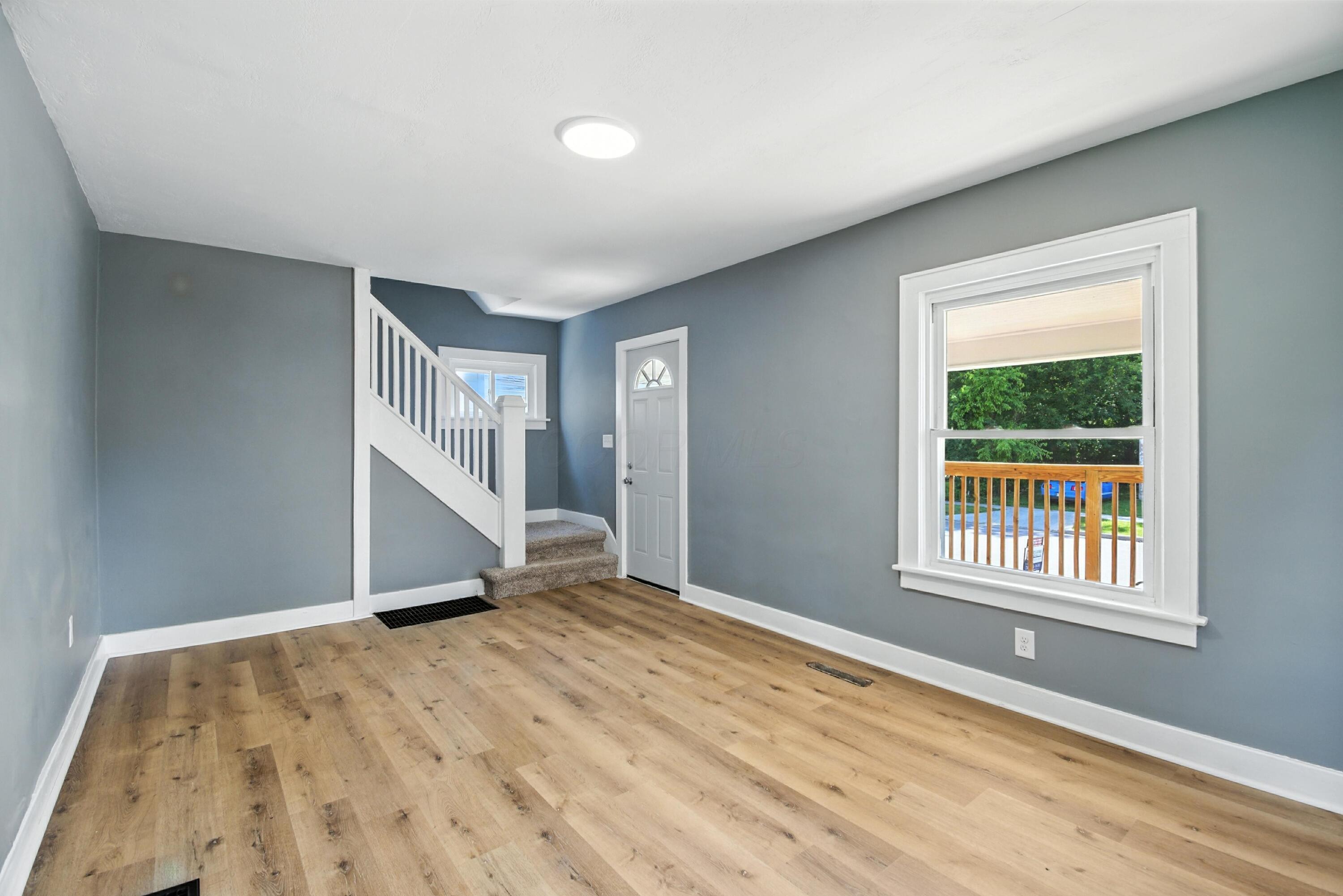 456 Park Street Property Photo 3